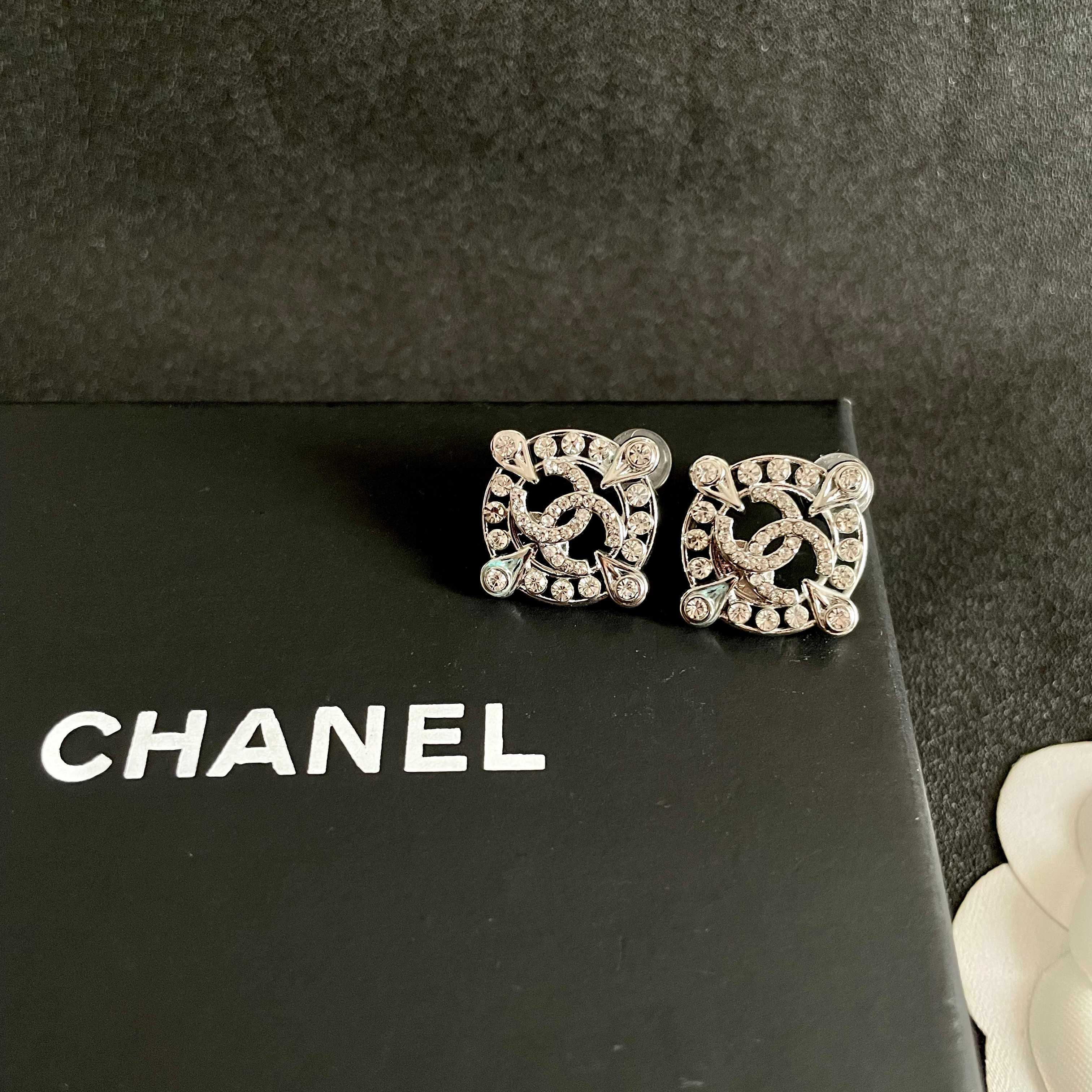 Chanel CC Logo Crystal Compass Stud Earrings earrings silver-toned metal with clear crystal accents 1 5cm diameter