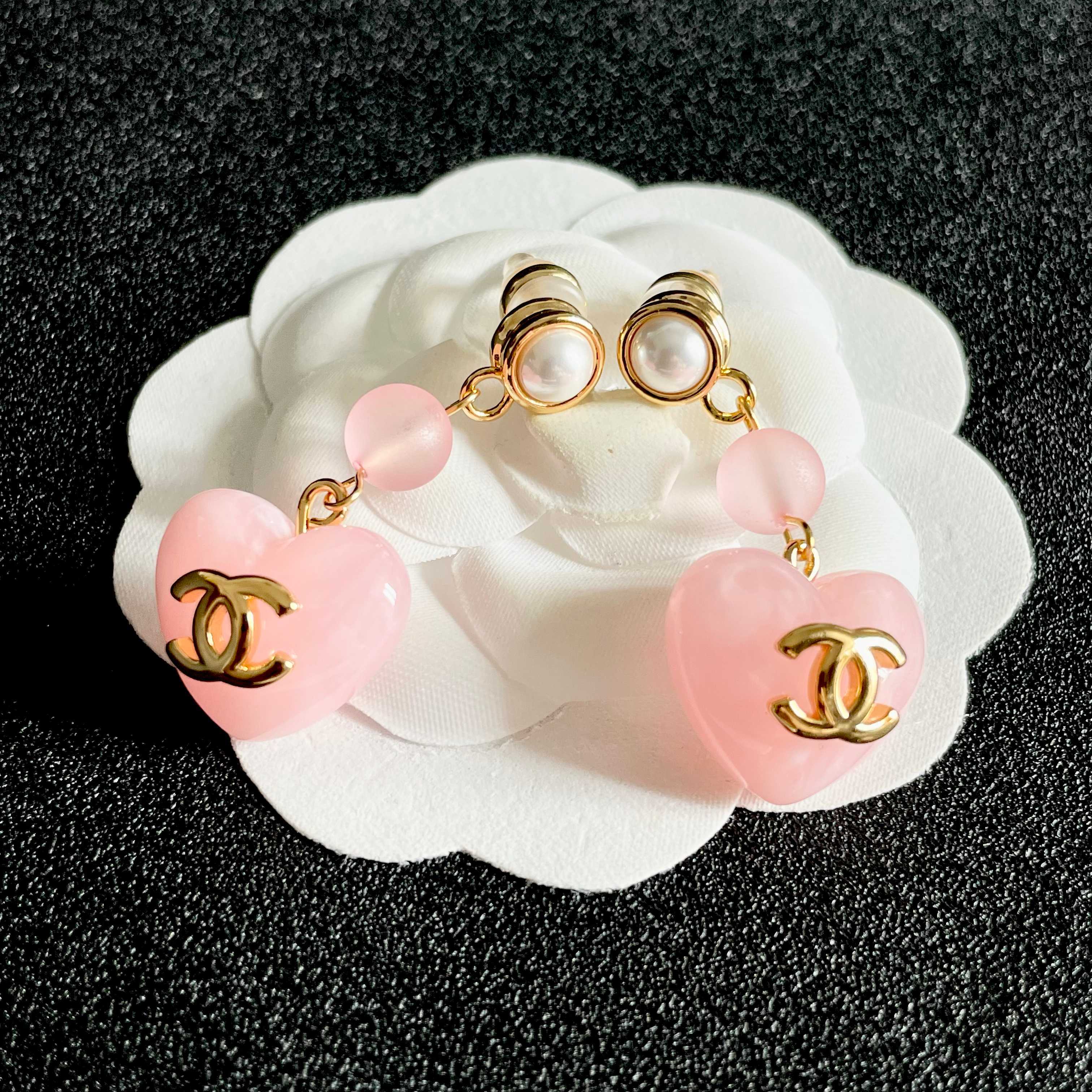 Chanel CC Heart Drop Earrings earrings Gold-tone metal pink resin white faux pearl 3 5cm drop length