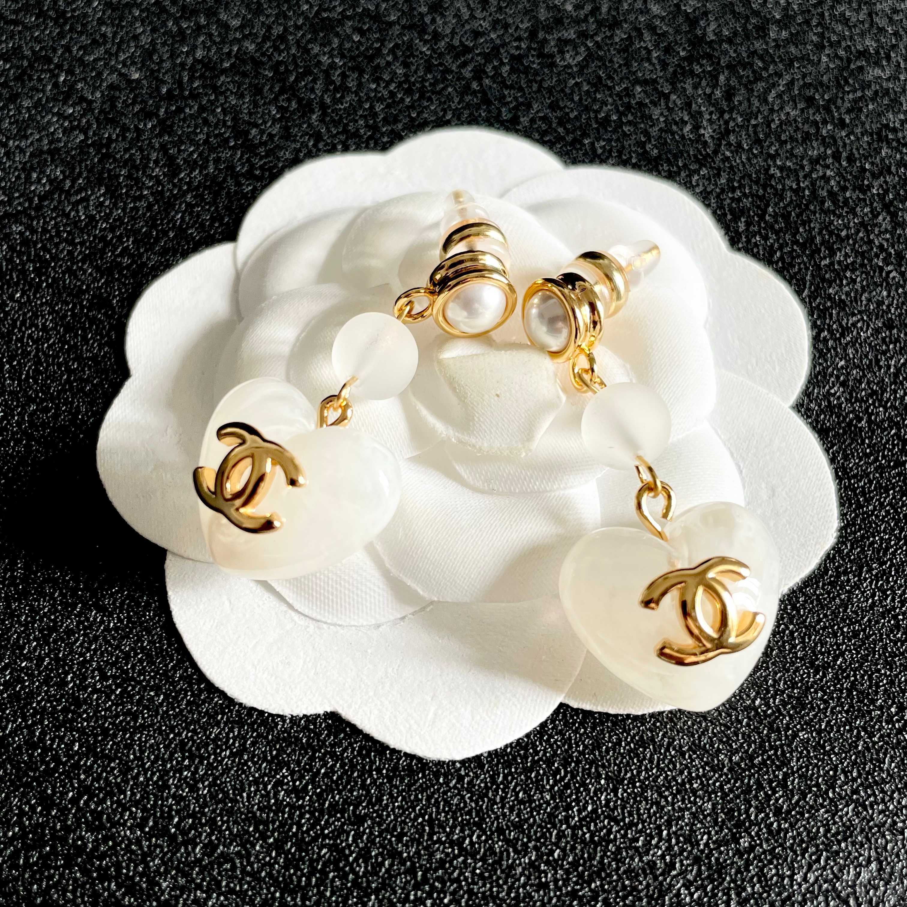 Chanel CC Heart Drop Earrings earrings gold-tone metal white mother-of-pearl effect resin white pearl accent 3 5cm drop length