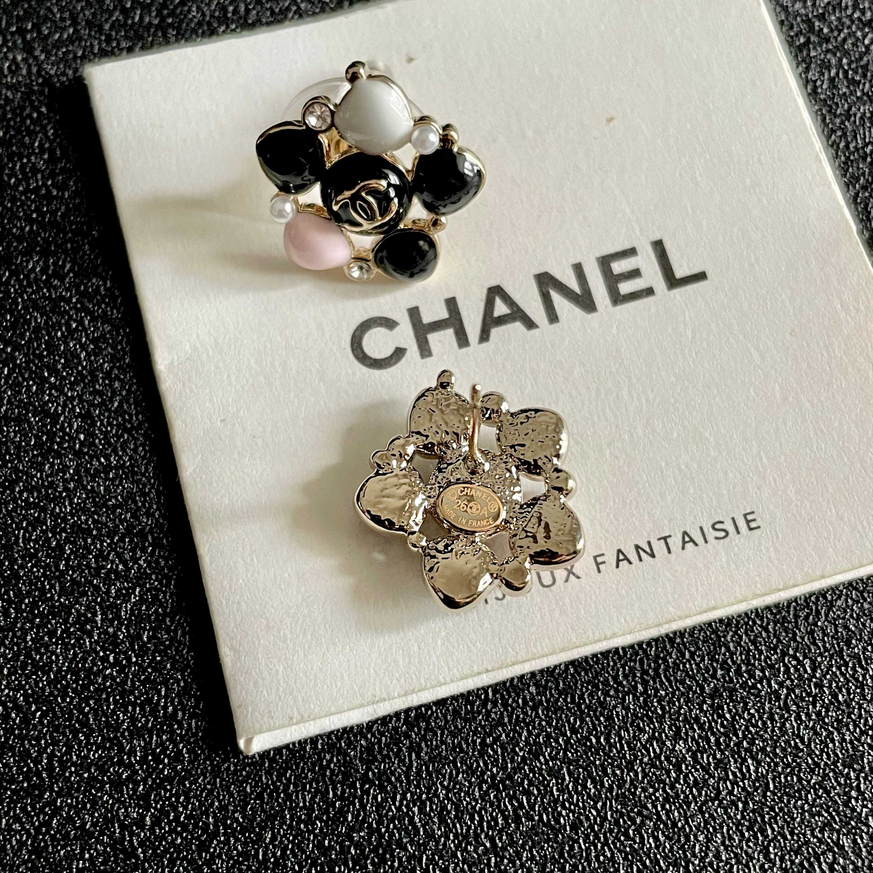 Chanel CC Logo Heart Enamel Flower Stud Earrings earrings Gold-tone metal with black white light pink enamel and clear crystal accents 1 5cm diameter