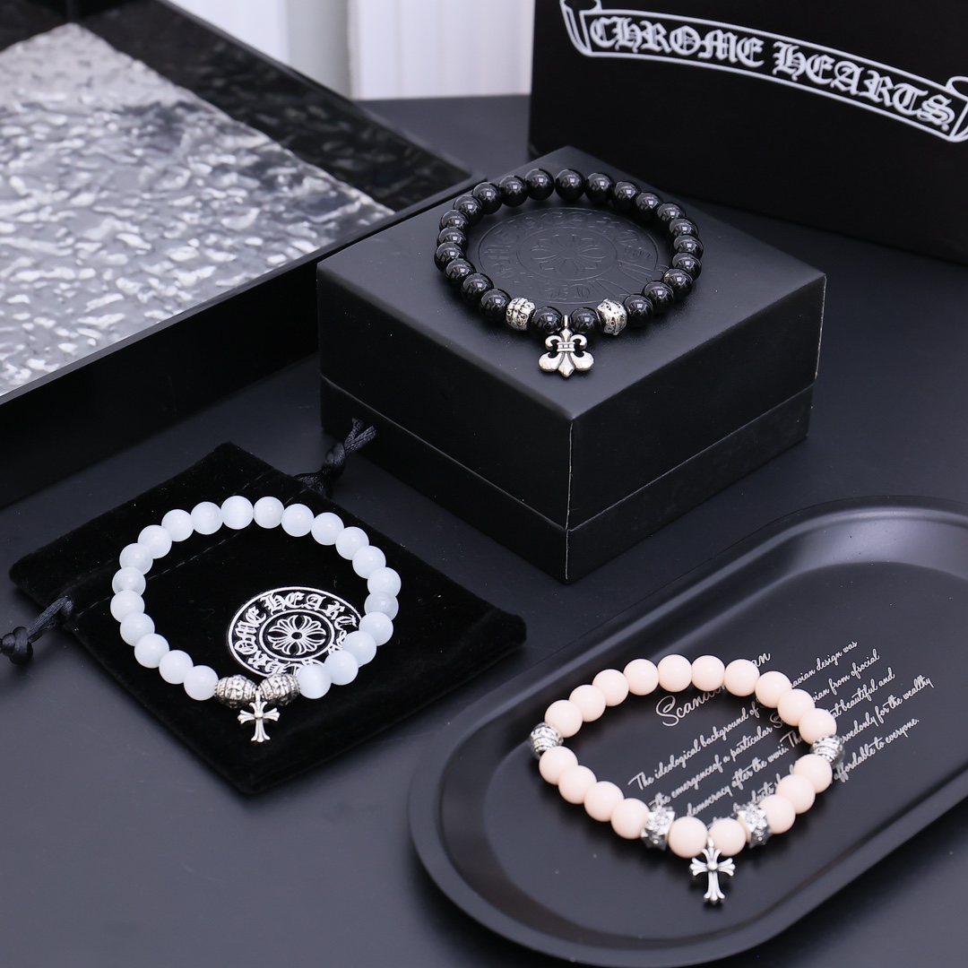 Chrome Hearts Fleur De Lis Beaded Bracelet bracelet Black onyx beads antique silver-toned metal accents and fleur-de-lis charm 19cm