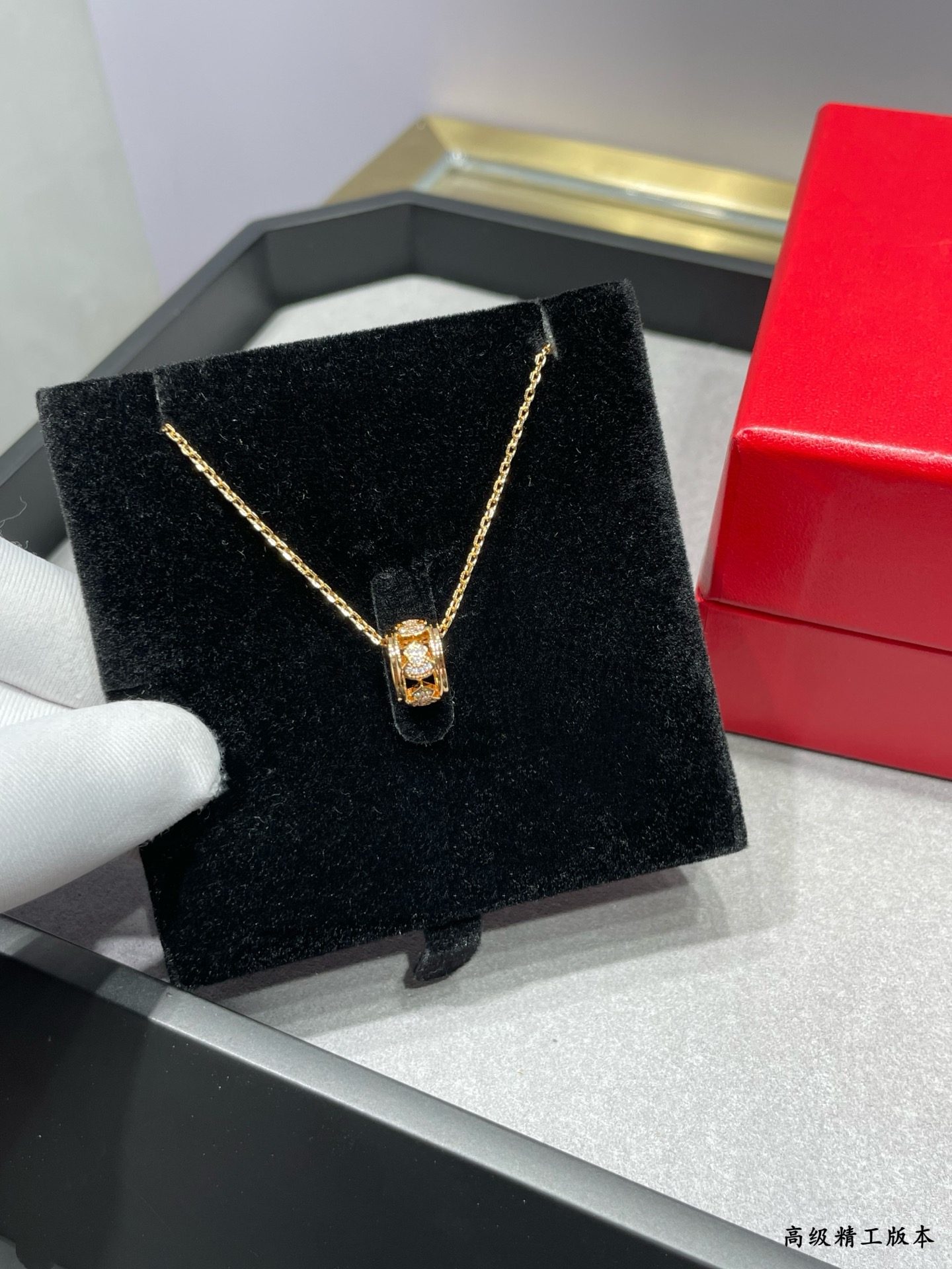 Qeelin Wulu necklace 18K rose gold with clear diamonds 18K yellow gold with clear diamonds 18K white gold with clear diamonds 42cm