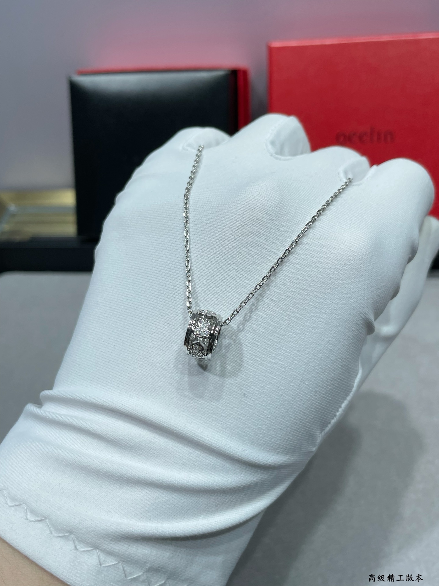 Qeelin Wulu necklace 18K rose gold with clear diamonds 18K yellow gold with clear diamonds 18K white gold with clear diamonds 42cm