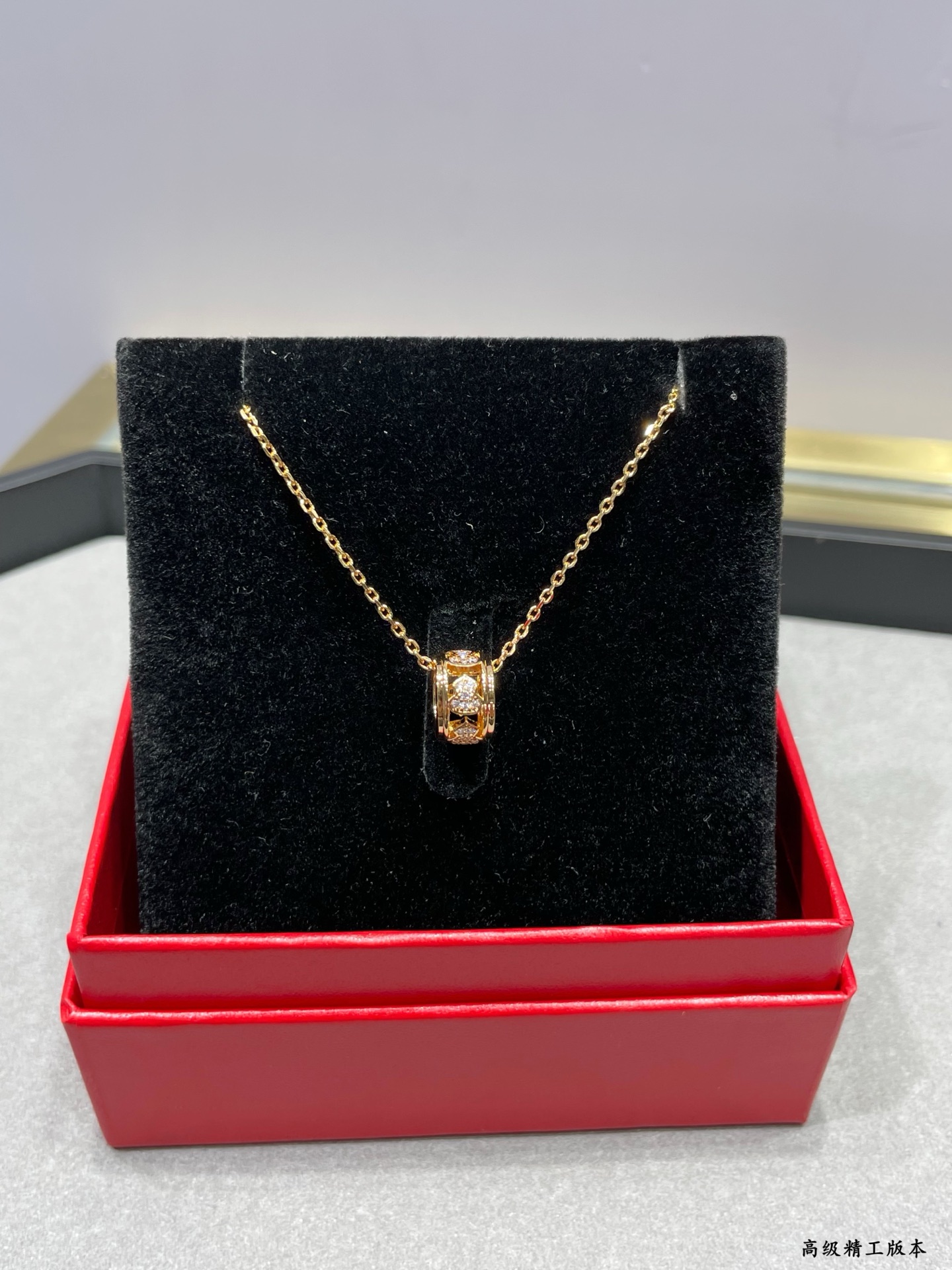 Qeelin Wulu necklace 18K rose gold with clear diamonds 18K yellow gold with clear diamonds 18K white gold with clear diamonds 42cm
