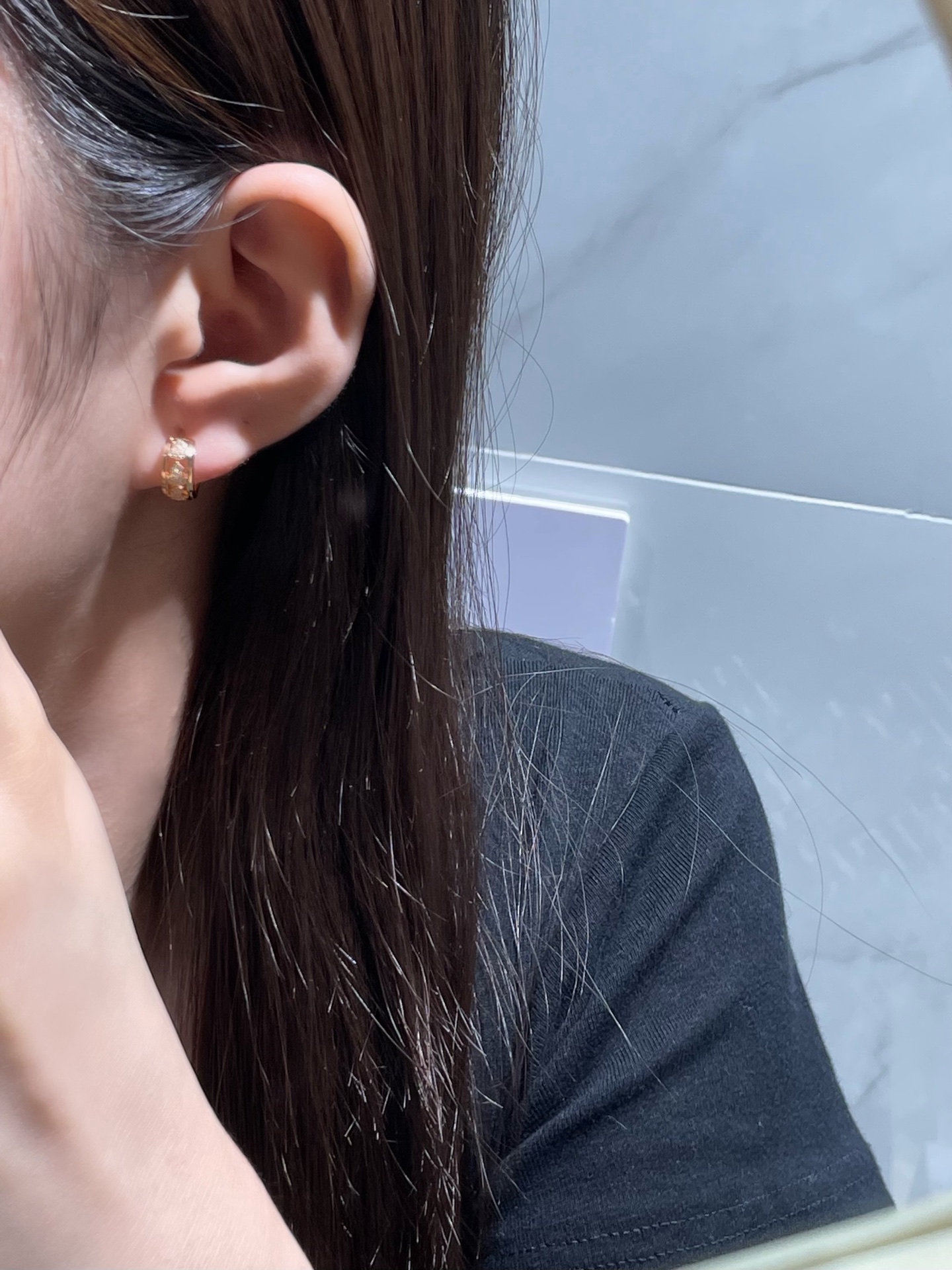 Qeelin Wulu earrings 18K white gold 18K rose gold with pave diamonds 10mm hoop diameter