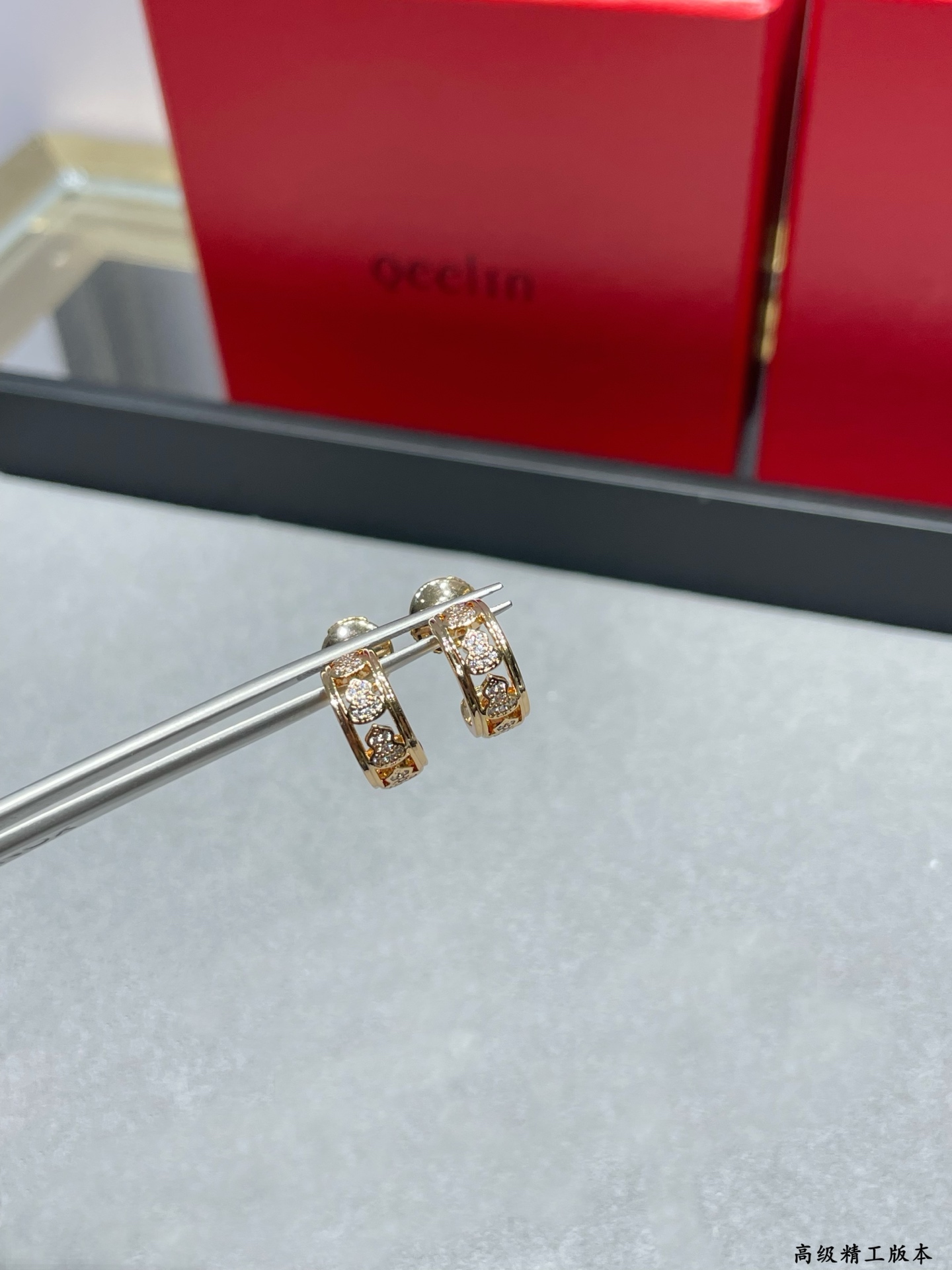Qeelin Wulu earrings 18K white gold 18K rose gold with pave diamonds 10mm hoop diameter