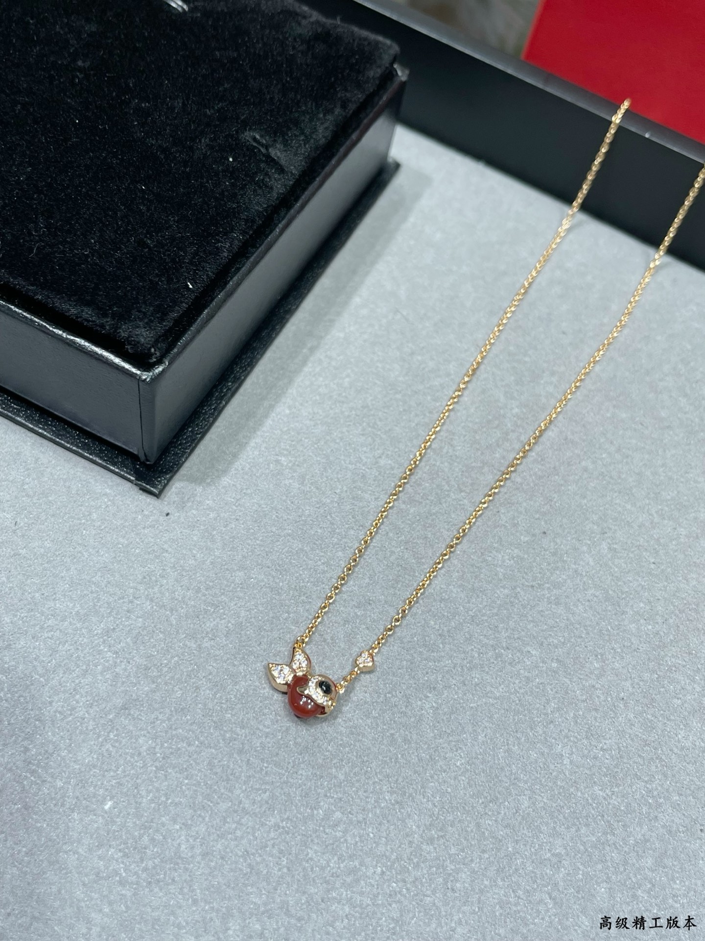 Qeelin Kirin Small Goldfish necklace Rose gold with red carnelian clear diamonds black onyx 42cm