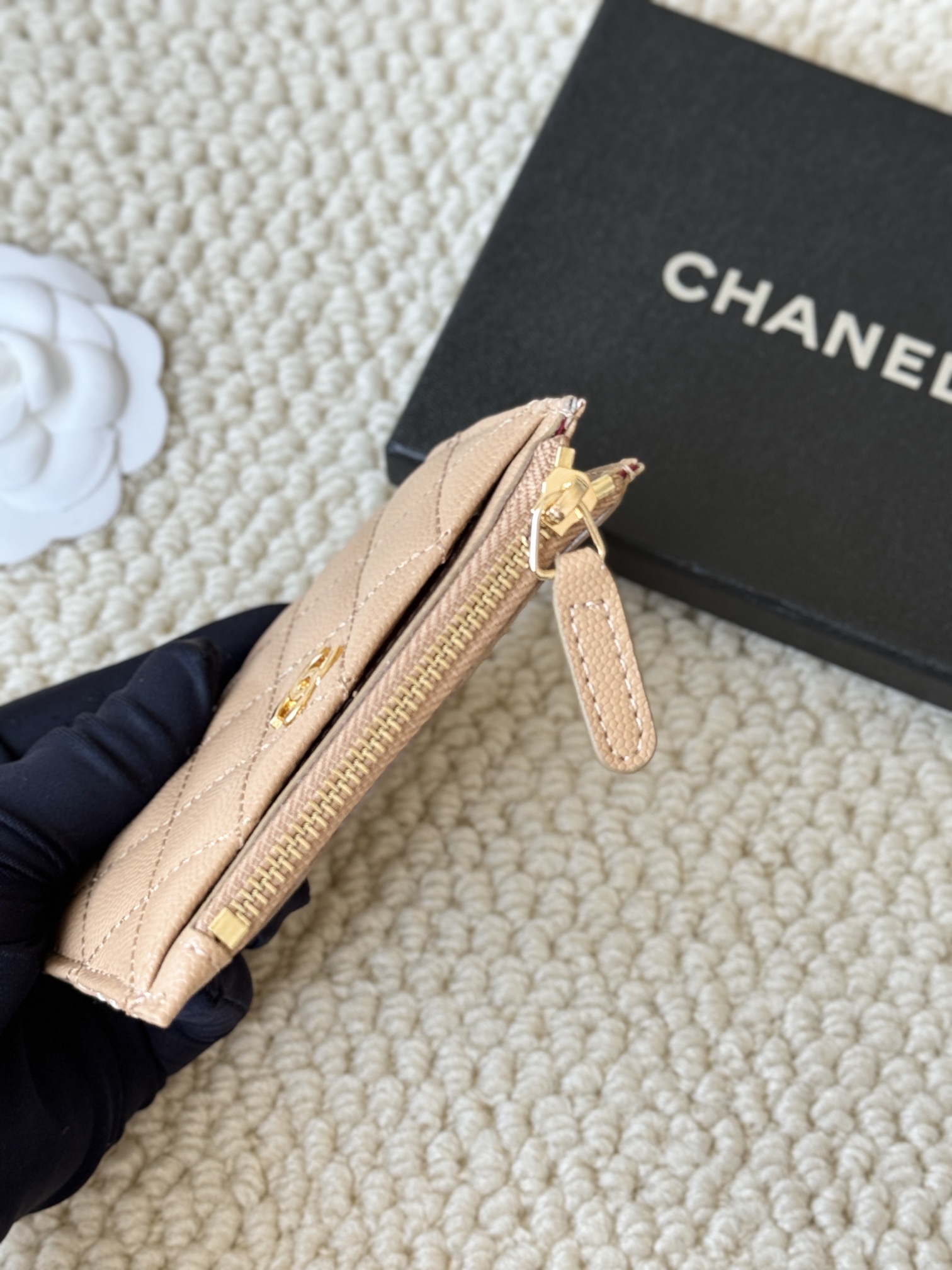 Chanel Classic Quilted Caviar Zip Card Holder card holder Beige caviar leather with gold-tone metal hardware 11cm x 8cm