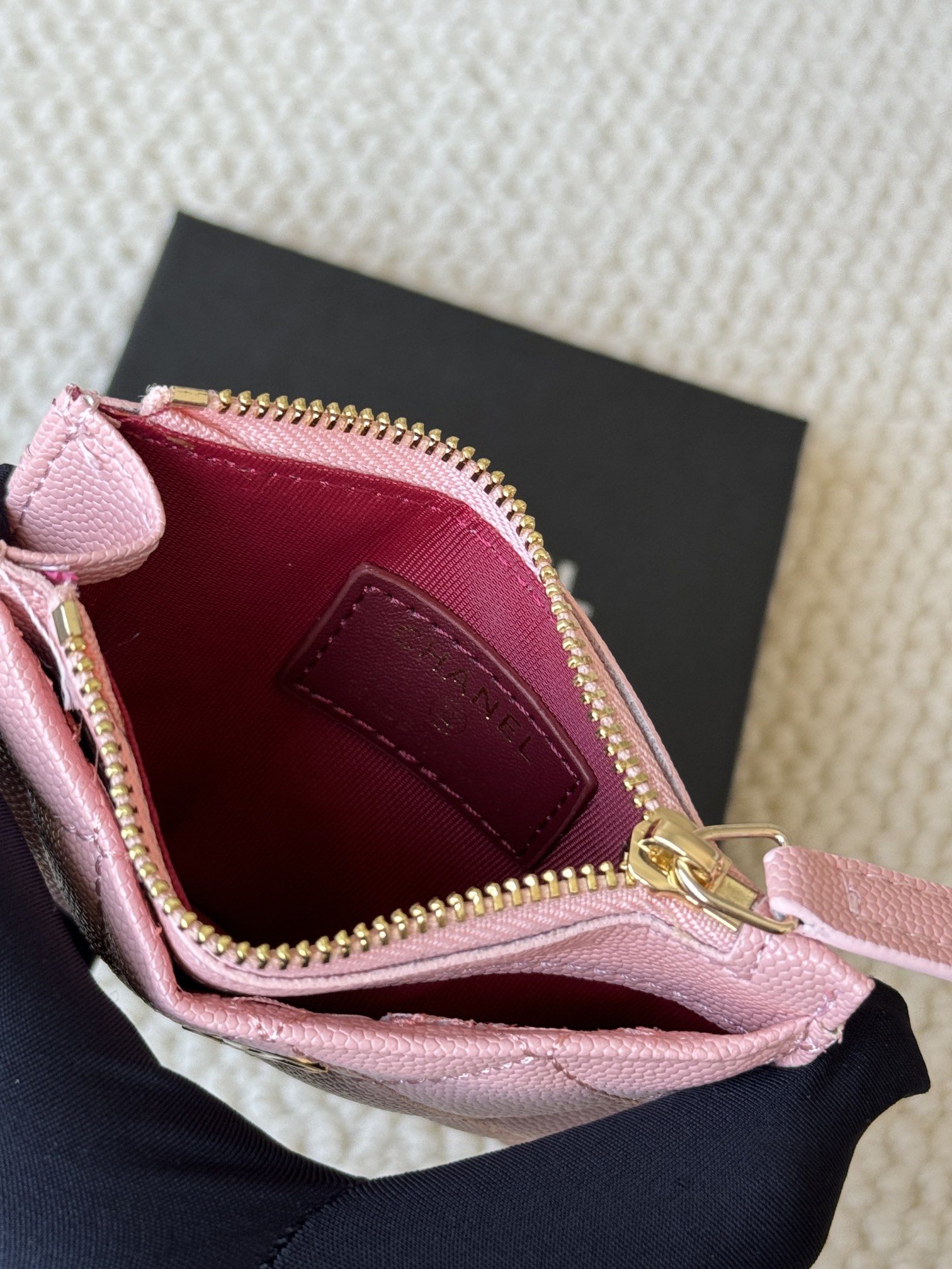 Chanel Classic Quilted Caviar Zip Card Holder card holder Light Pink Caviar Leather Gold Tone Metal Hardware 11cm x 8 5cm