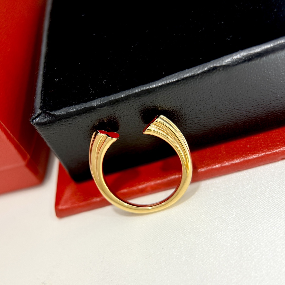 Qeelin Yu Yi ring rose gold metal with red carnelian inlay adjustable open