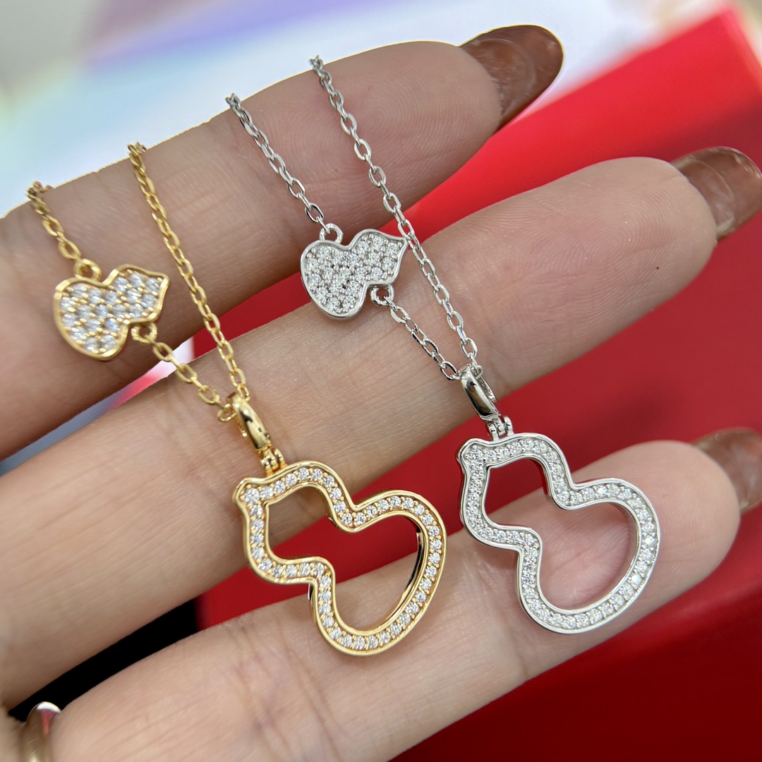 Qeelin Wulu necklace Available in rose gold platinum and yellow gold all set with clear pave diamonds 42cm