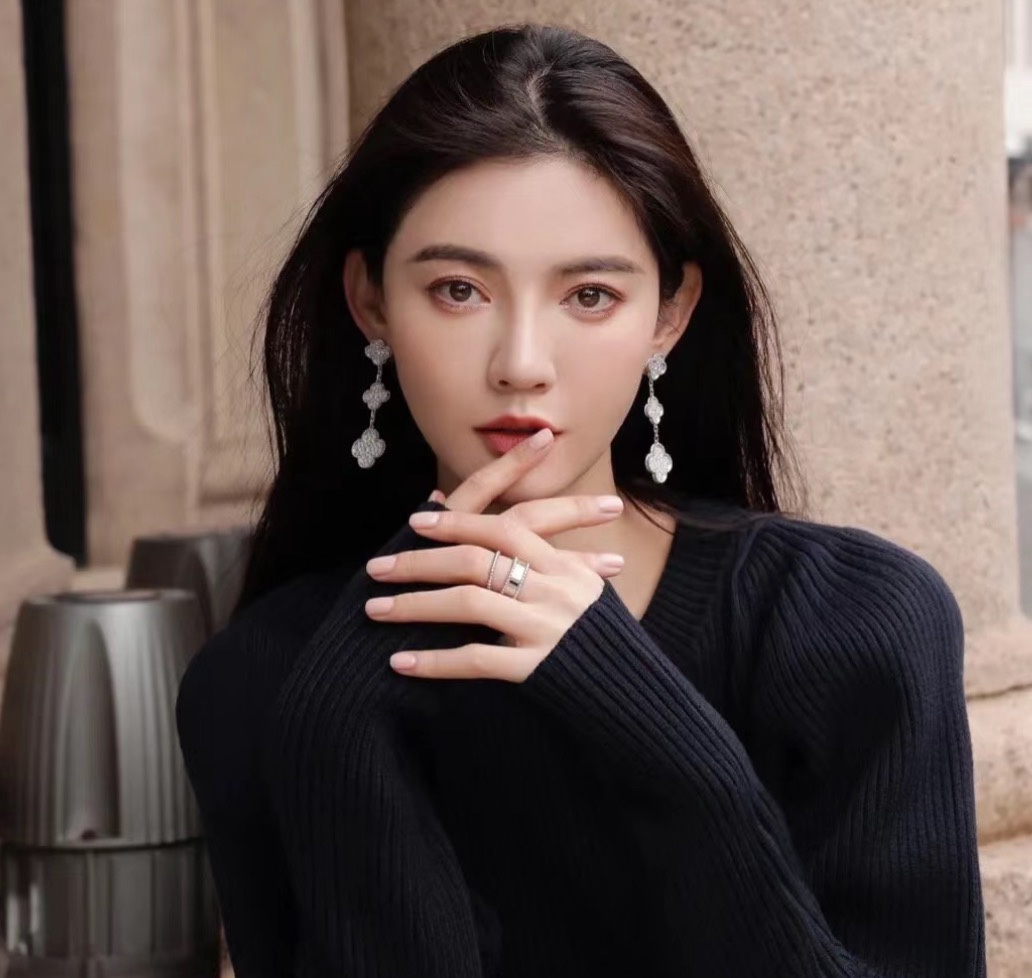 Van Cleef Arpels Magic Alhambra earrings white gold metal with full-pave clear diamonds 3 motifs drop length approximately 4 5cm