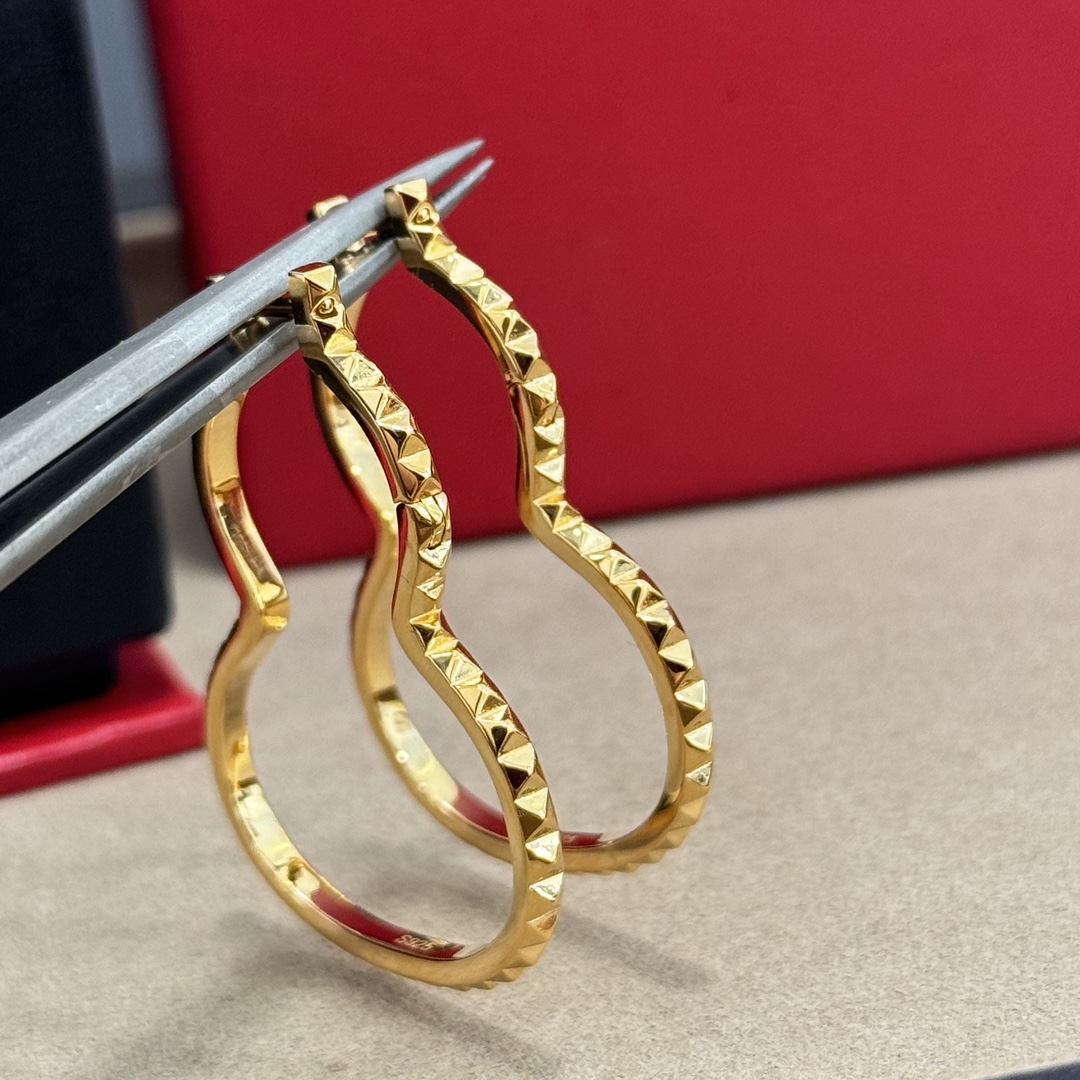 Qeelin Wulu earrings rose gold 3 5cm hoop diameter
