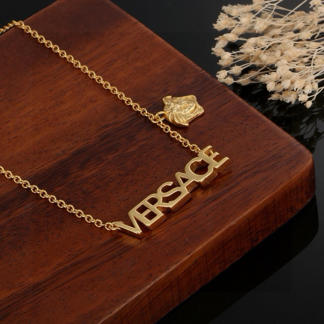 Luxury necklace