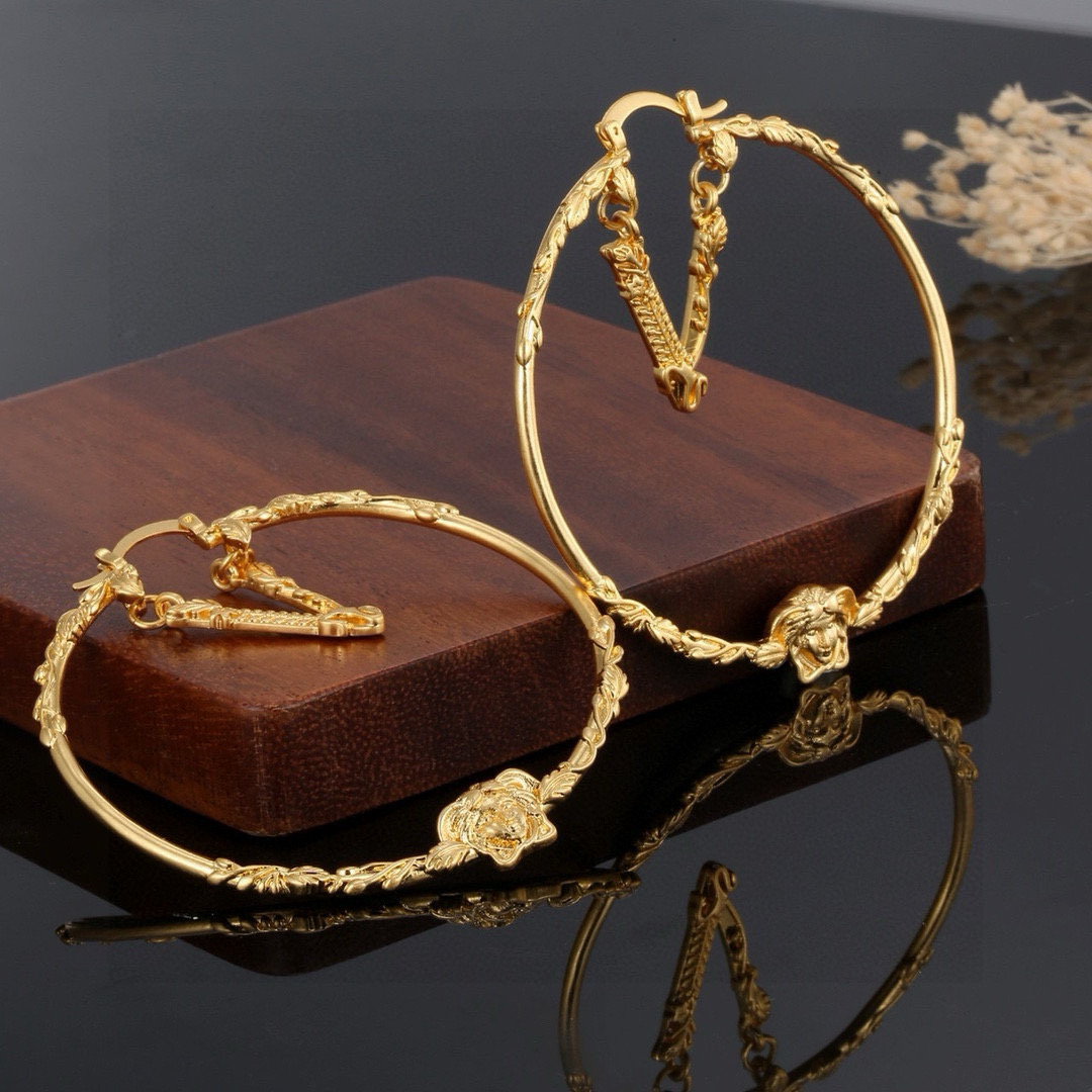 Luxury necklace