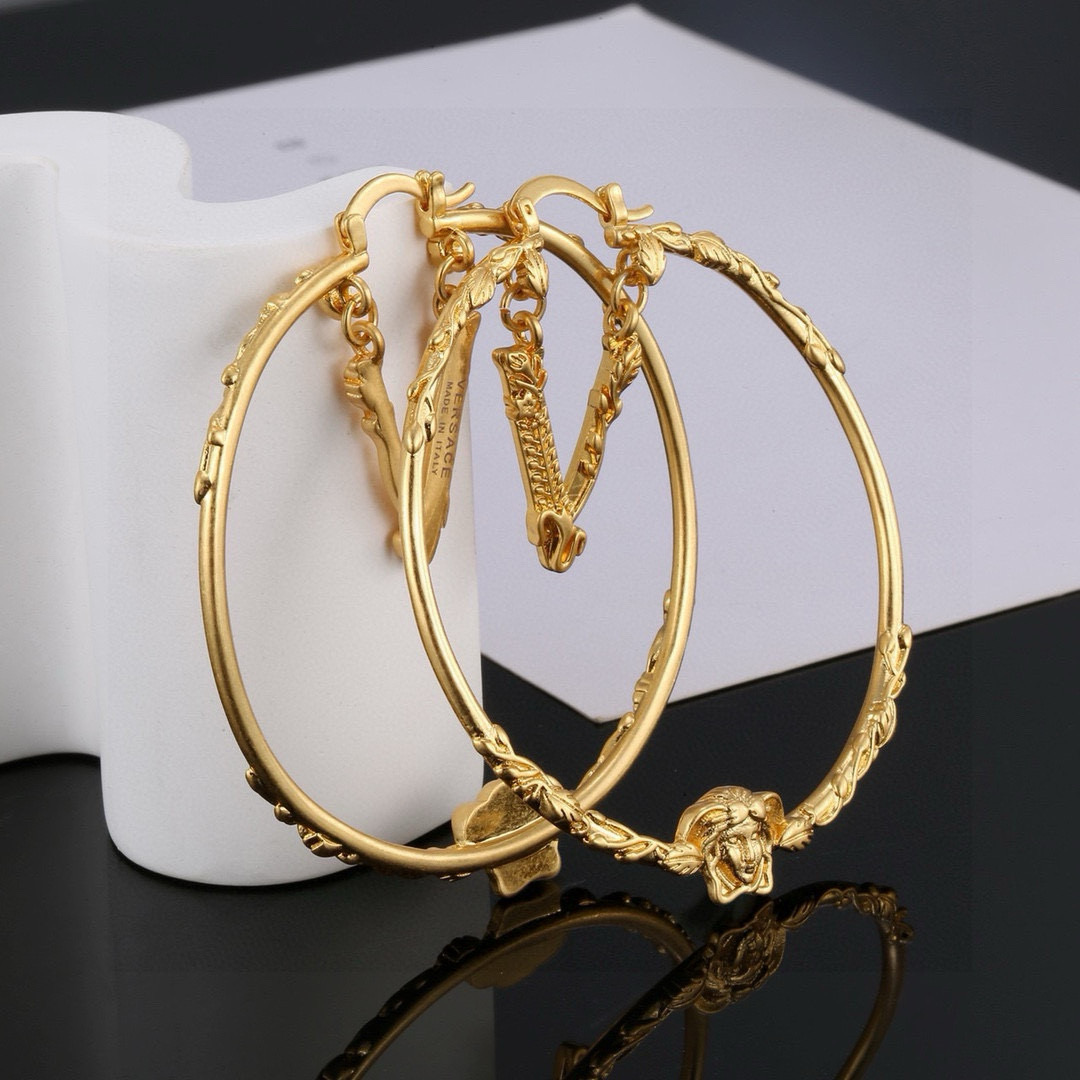Luxury necklace