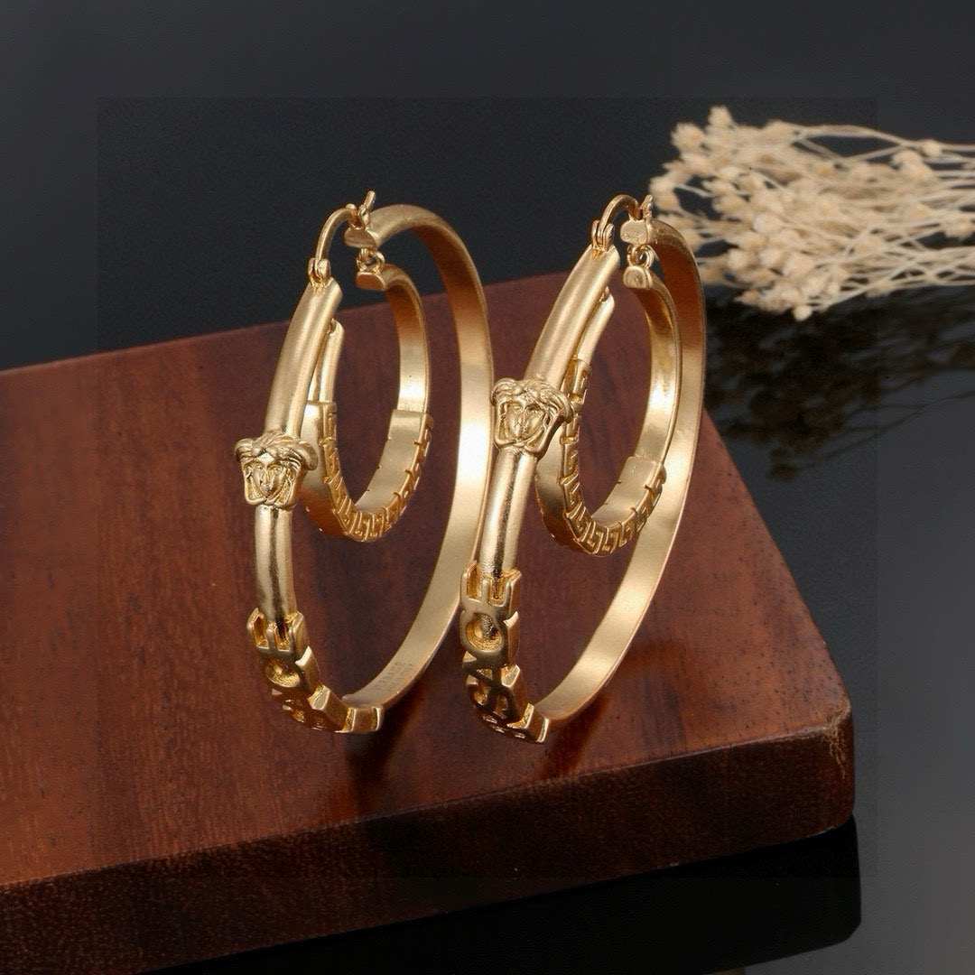 Luxury necklace