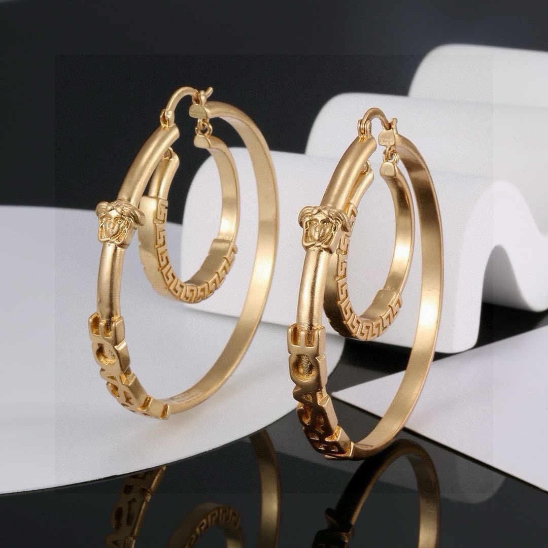 Luxury necklace