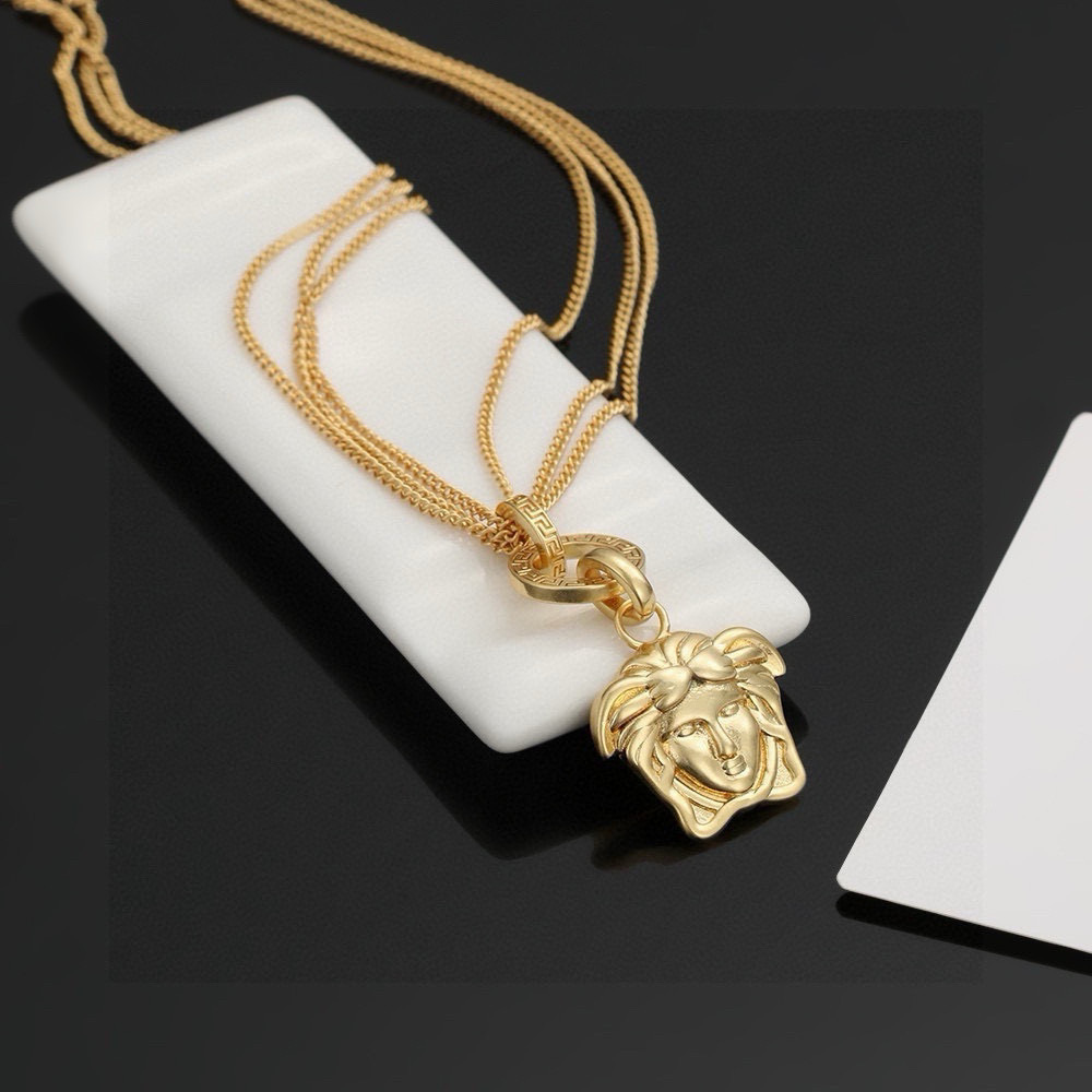 Luxury necklace