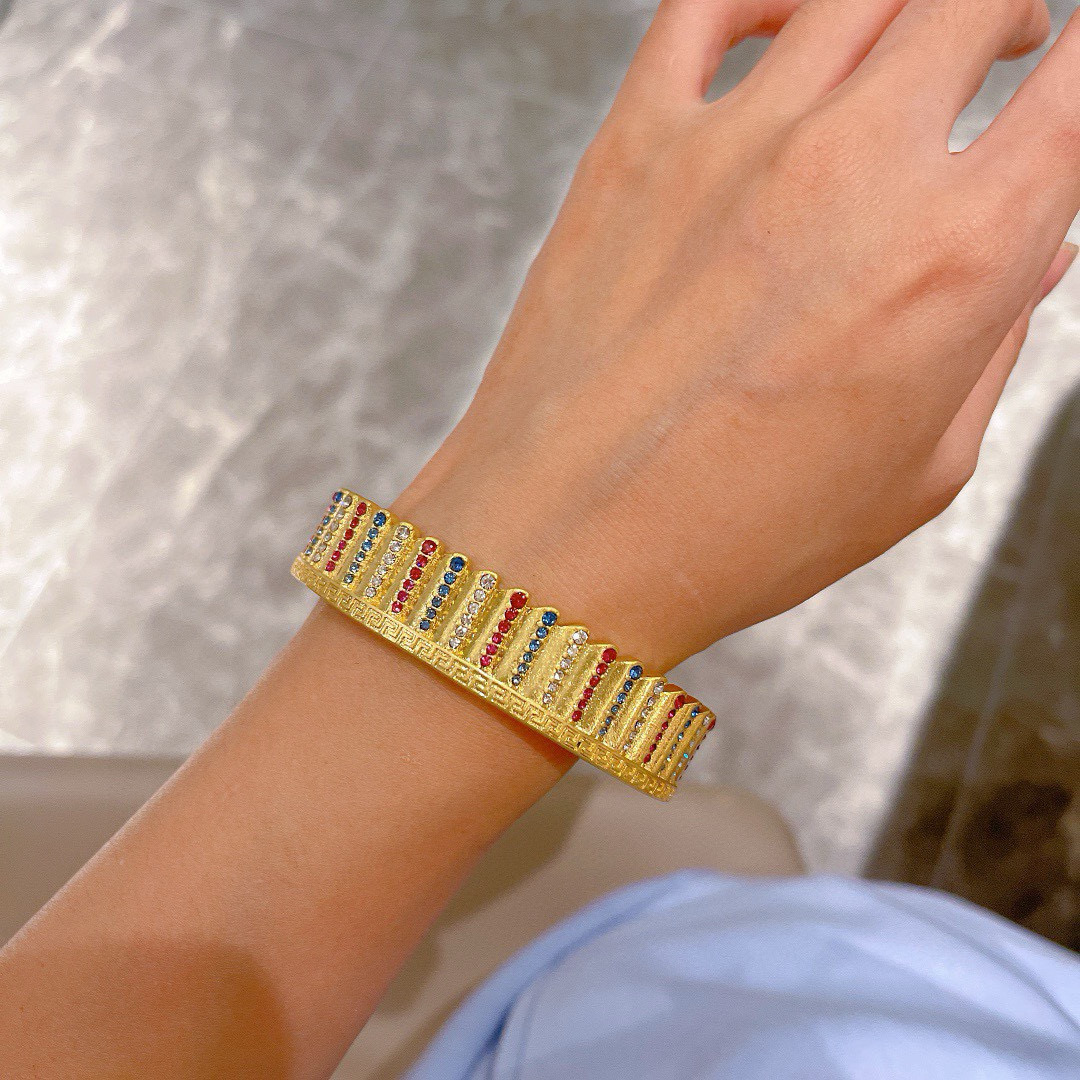Luxury necklace