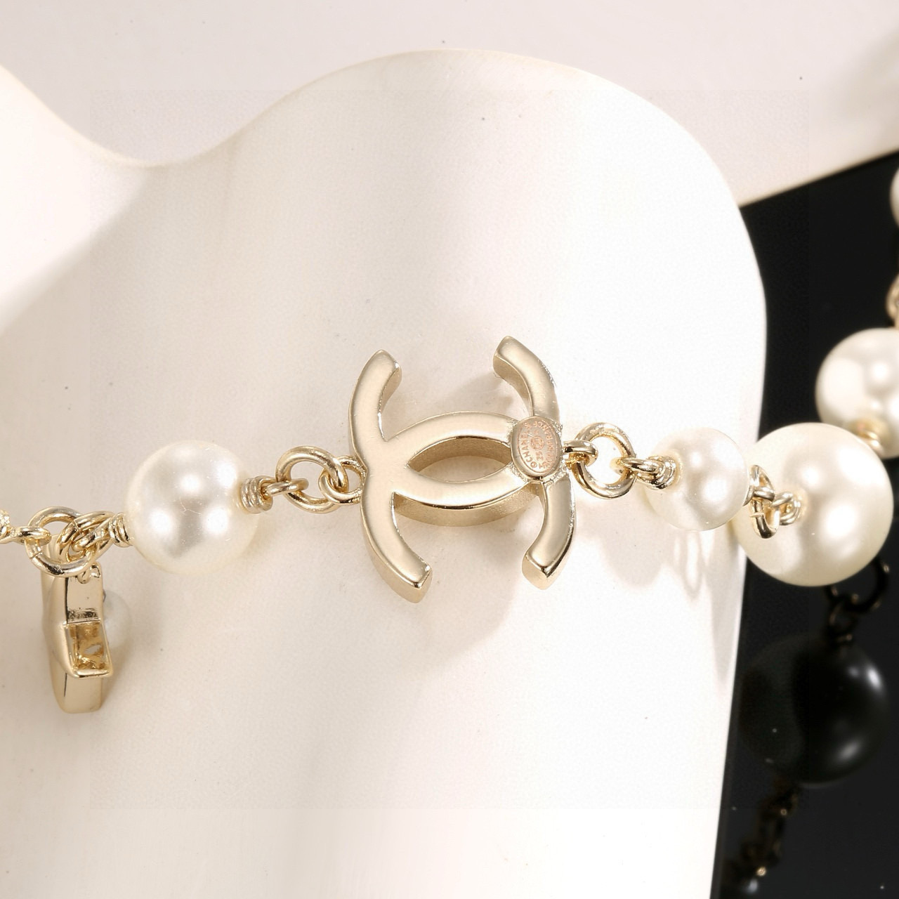 Chanel CC Charm Pearl Star Heart Necklace necklace Gold-tone metal cream white faux pearls clear crystal accents 42cm with 5cm extender