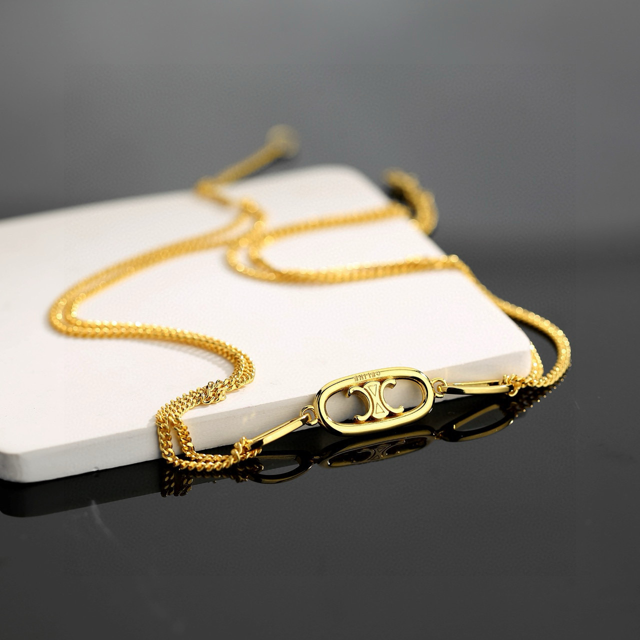 Celine Triomphe Oval Double Chain necklace gold-tone metal 45cm