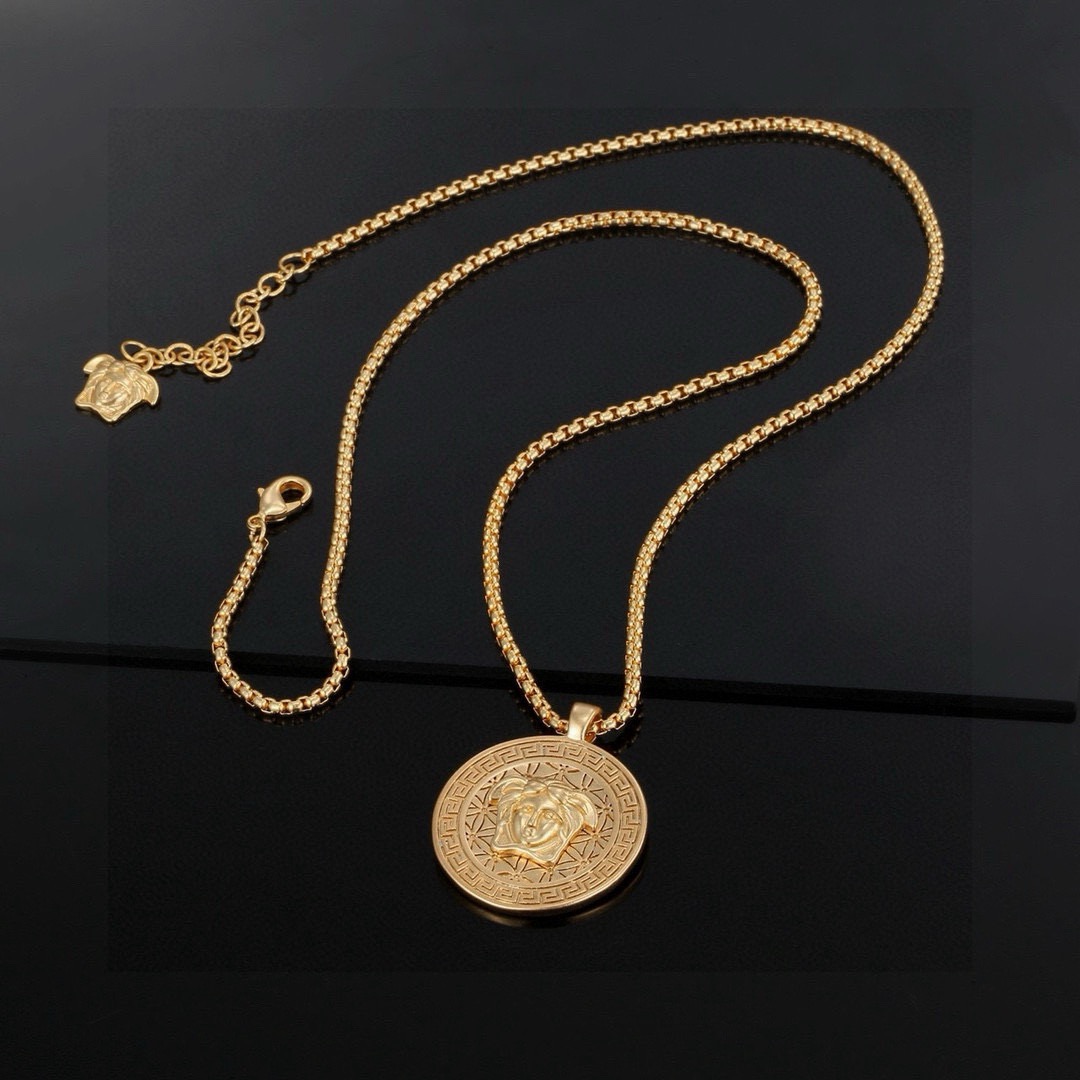 Luxury necklace