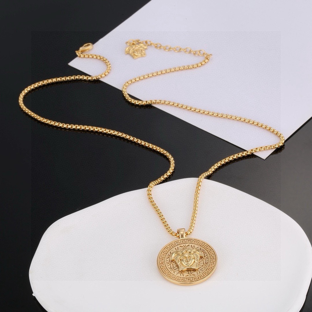 Luxury necklace