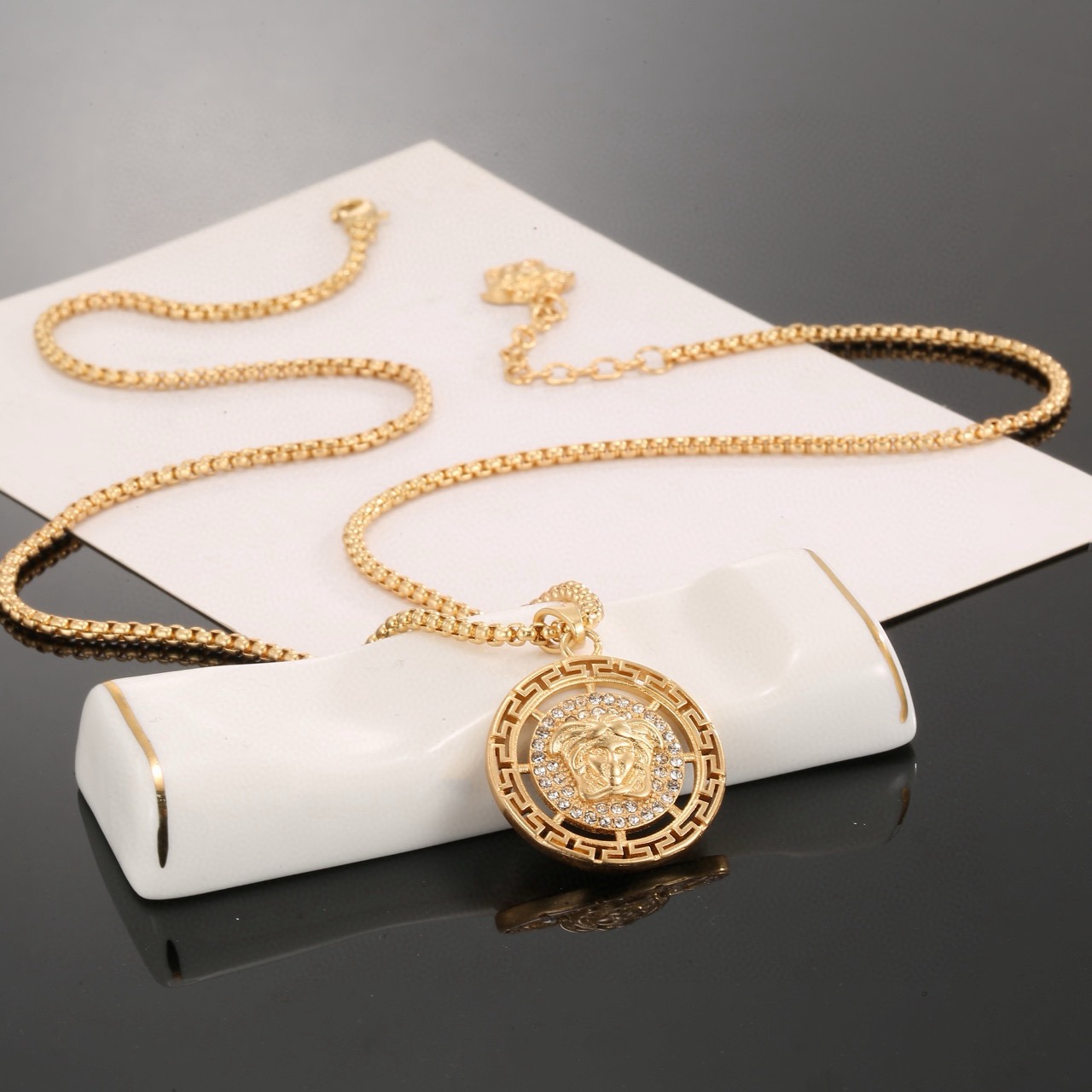Luxury necklace