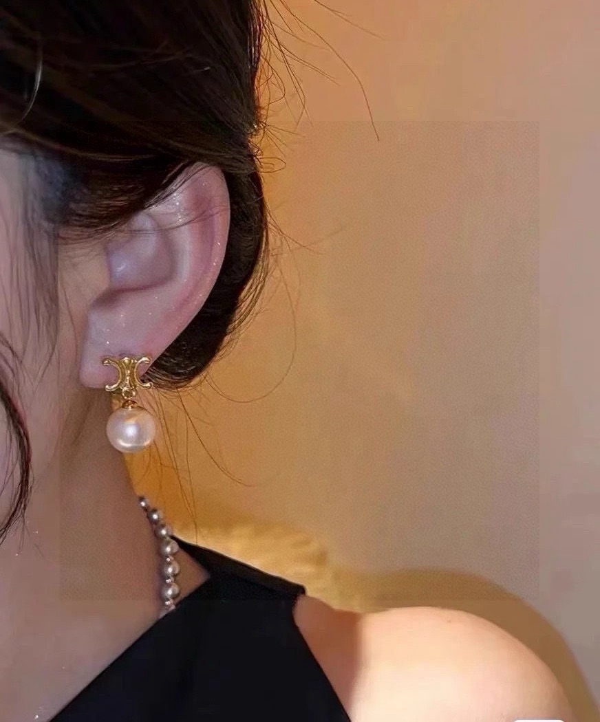 Celine Triomphe Pearl Drop earrings gold-tone metal white pearl 1 5cm drop length