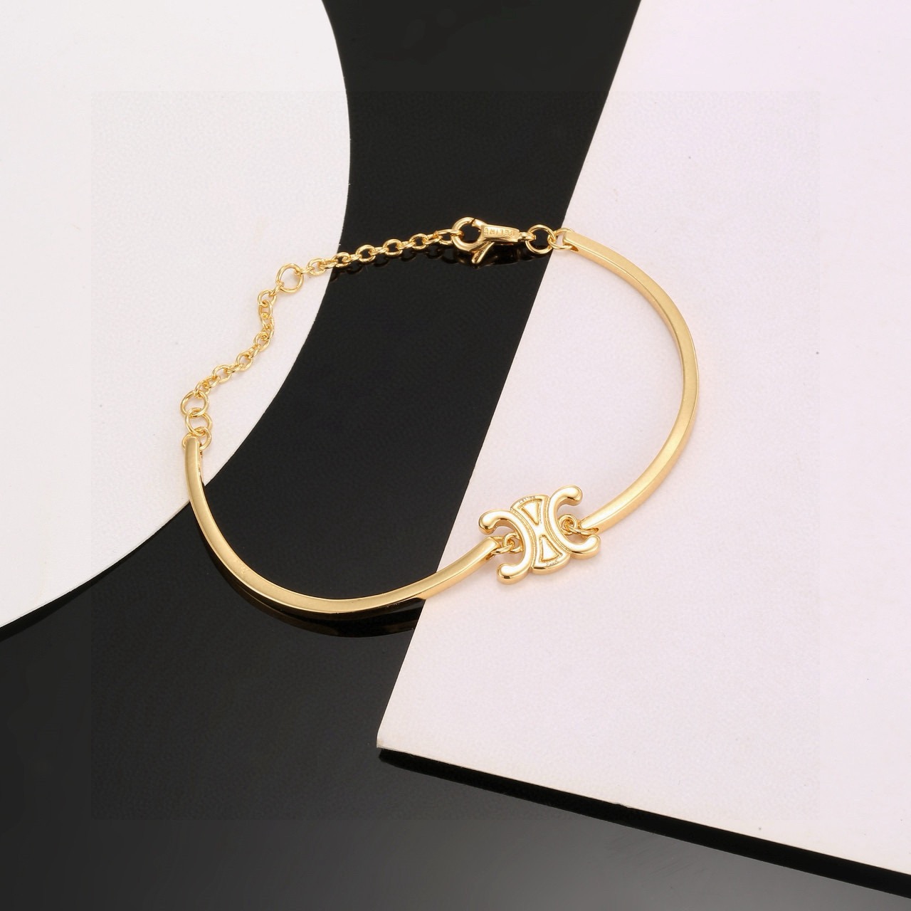 Celine Triomphe bracelet gold tone metal 17cm adjustable