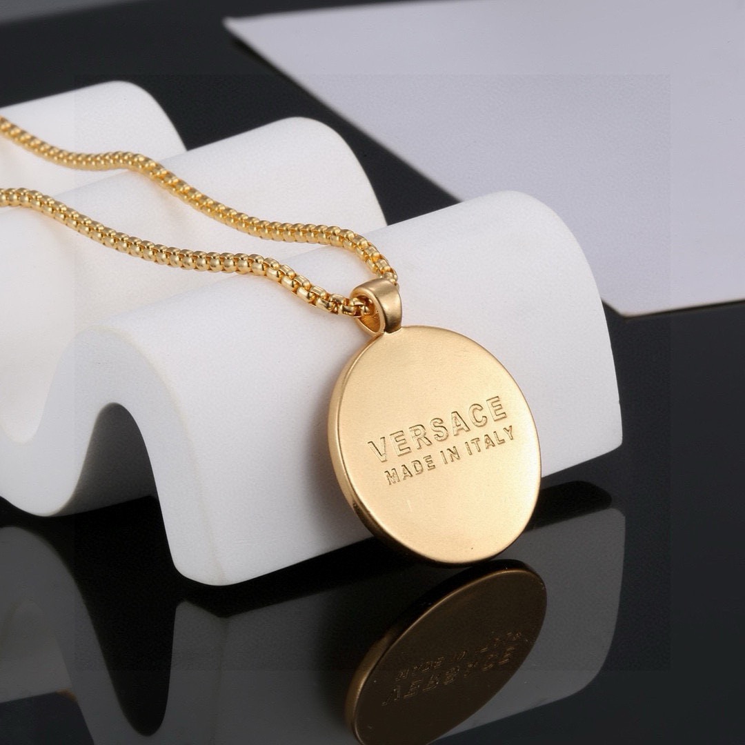 Luxury necklace