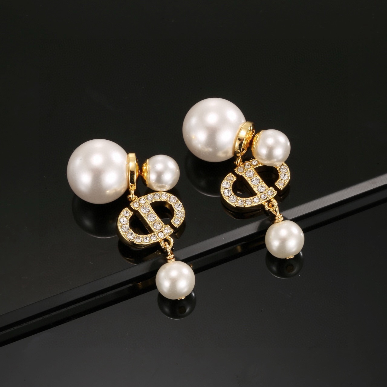 Dior Tribales earrings Gold-tone metal with white pearls and clear crystals One Size