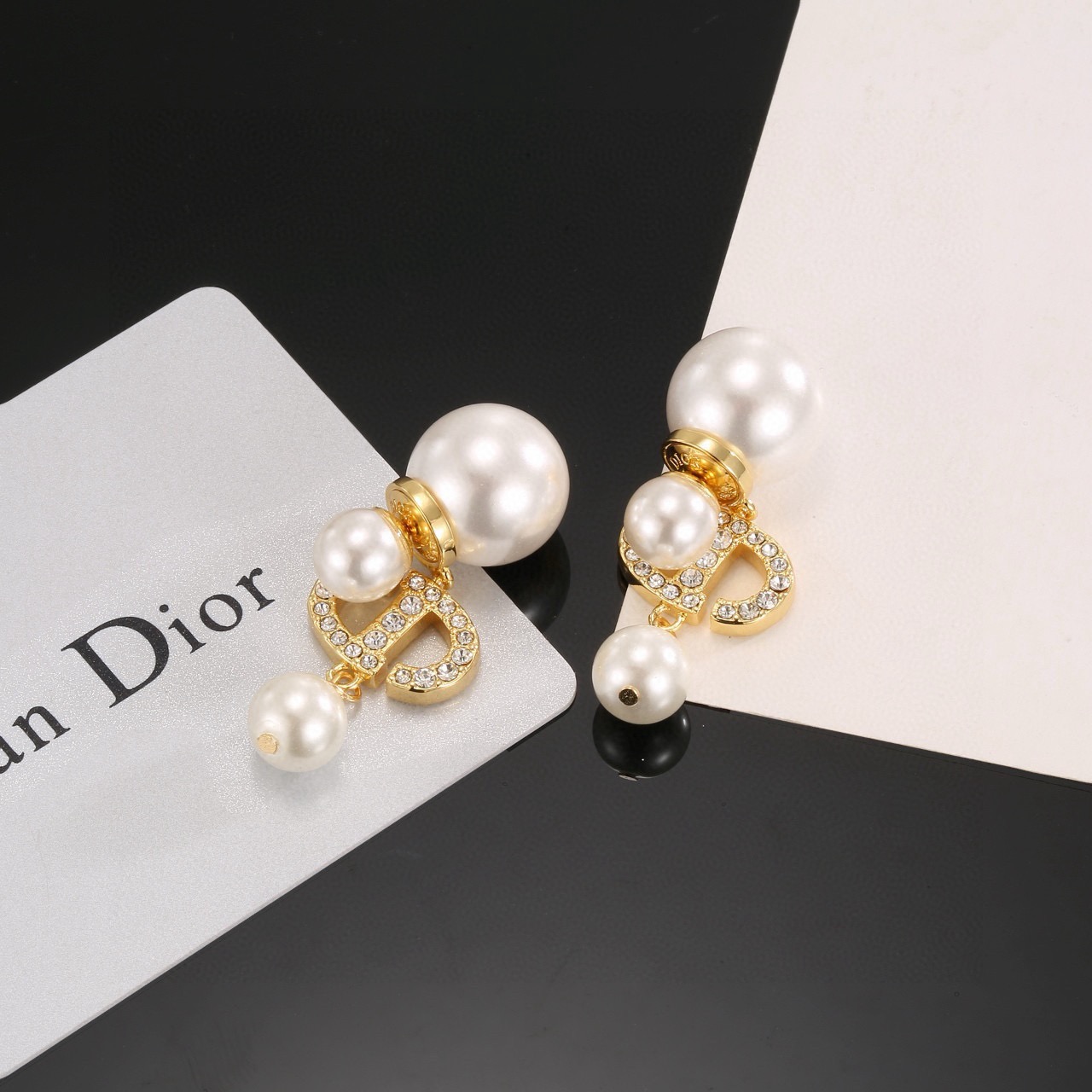 Dior Tribales earrings Gold-tone metal with white pearls and clear crystals One Size