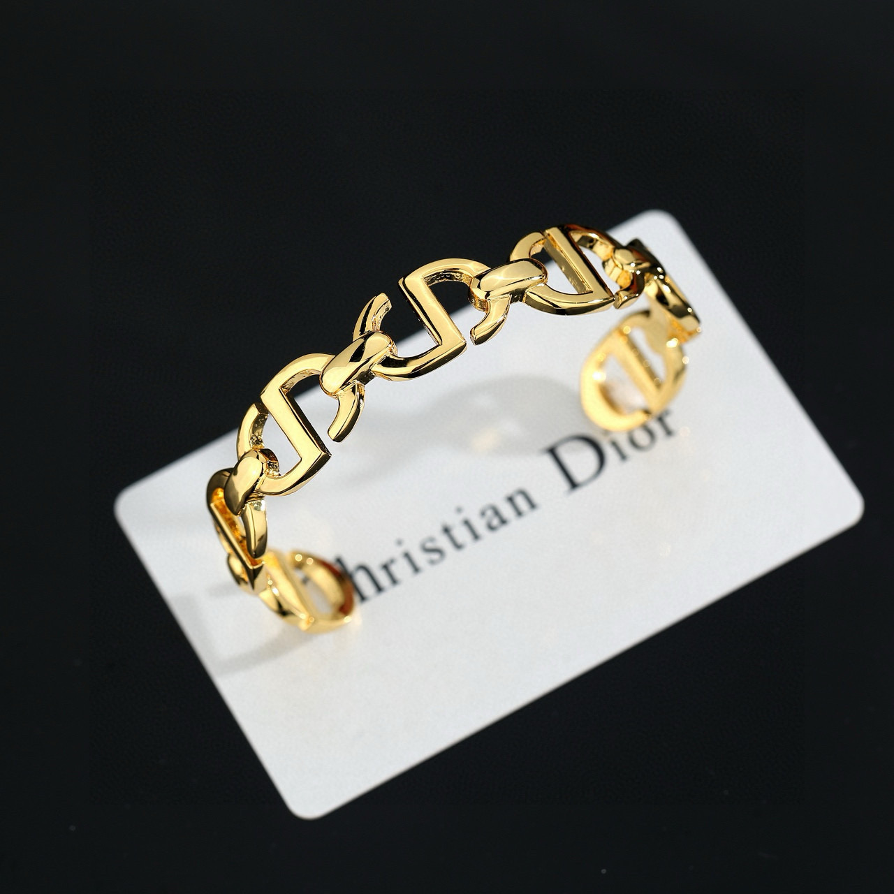 Dior CD Chain Cuff bracelet Gold-tone metal no gemstones One Size open cuff approx 17cm inner circumference
