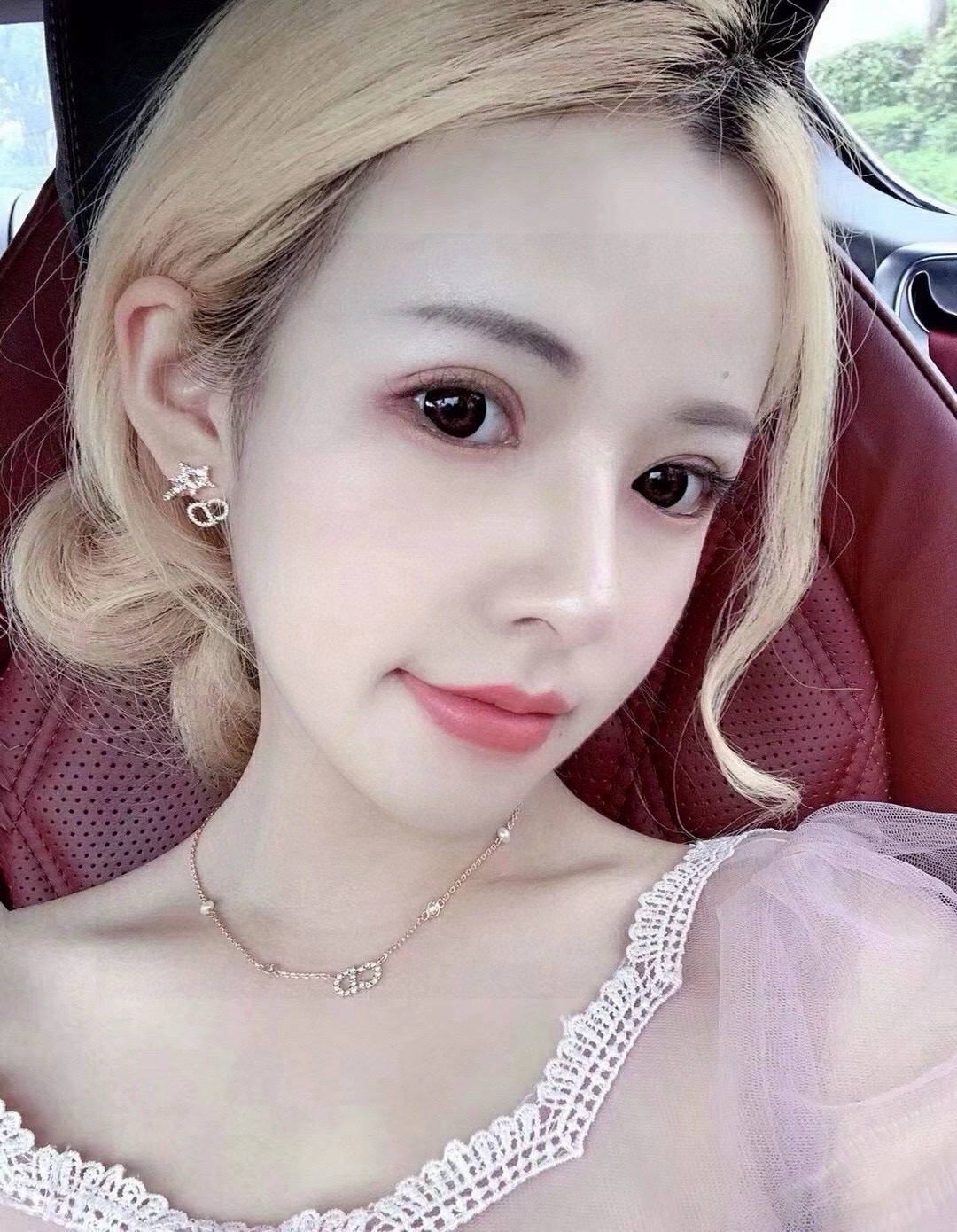 Dior CD Logo Pearl Crystal necklace gold-tone metal white pearl clear crystal 42cm
