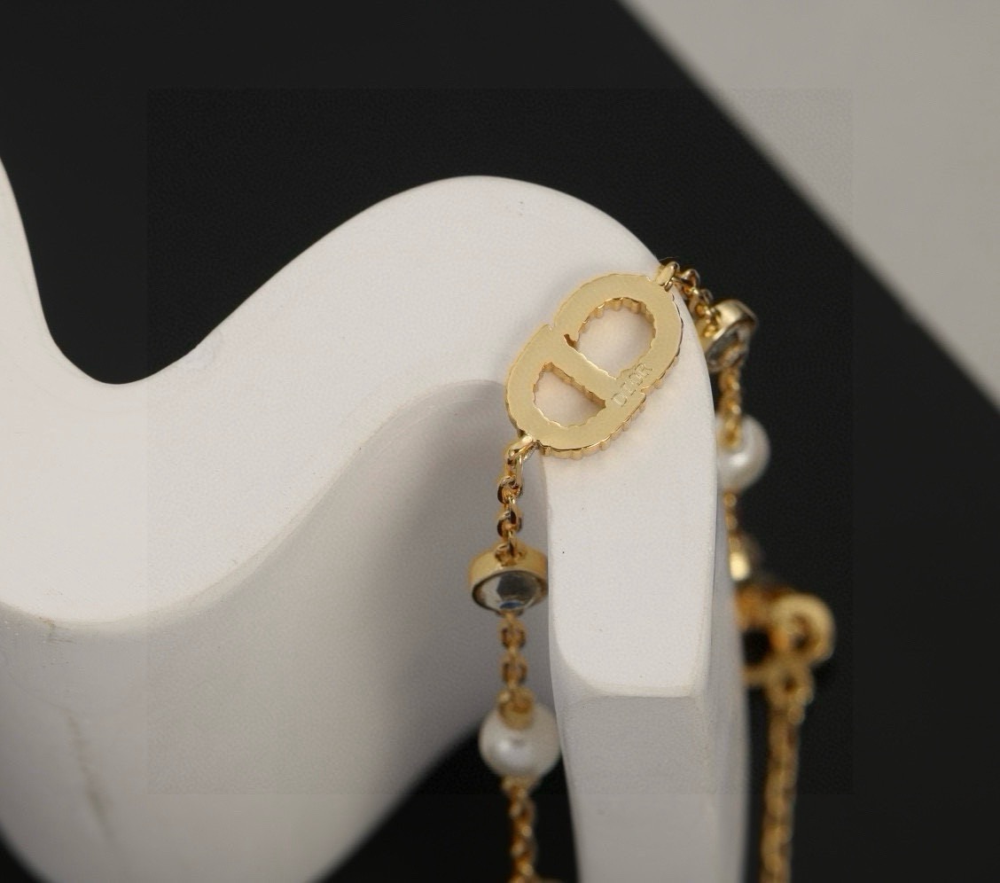 Dior CD Logo Pearl Crystal necklace gold-tone metal white pearl clear crystal 42cm