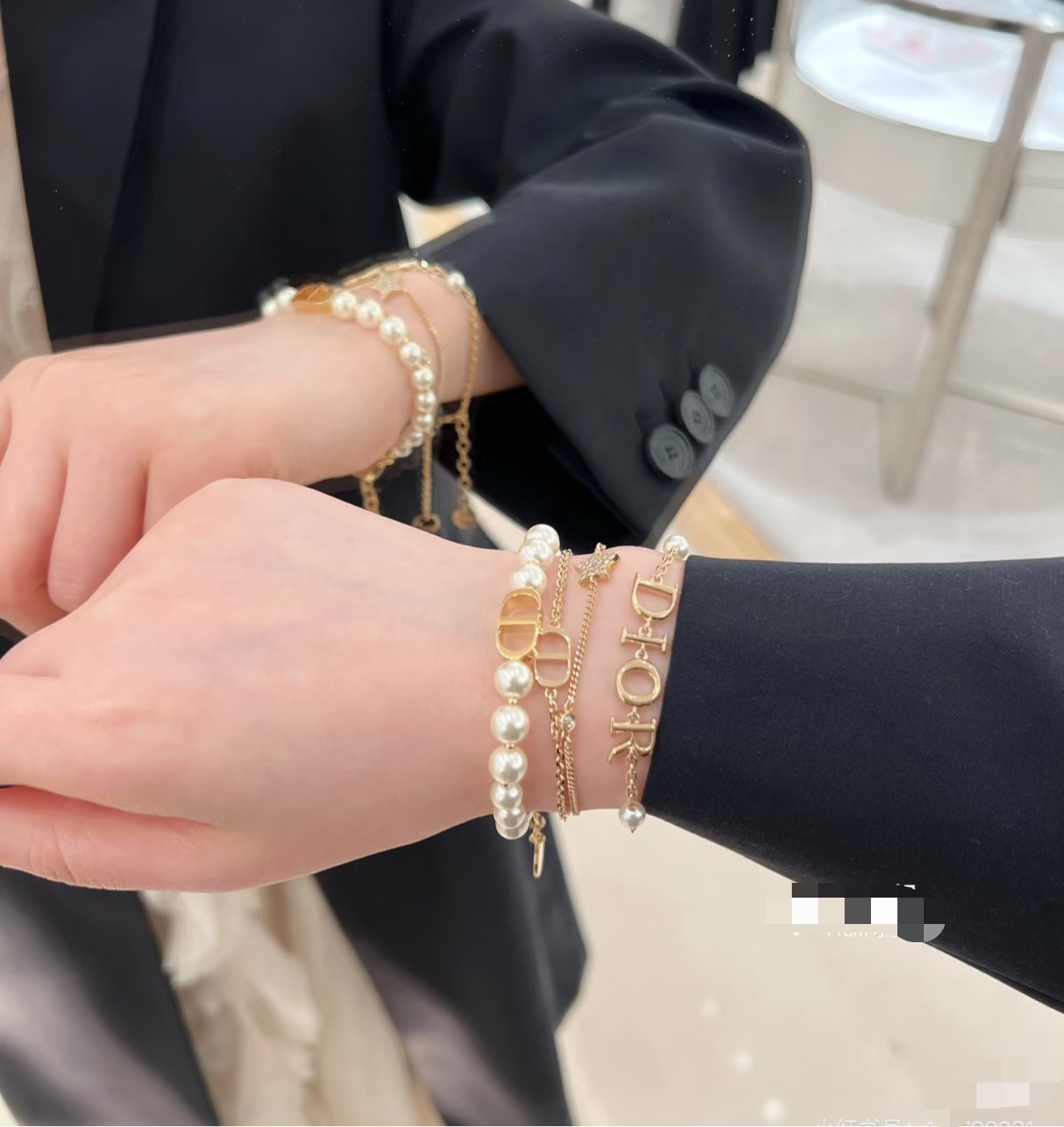 Dior D I O R Logo Pearl Bracelet bracelet gold-tone metal with white resin pearls 18cm with 3cm extender chain