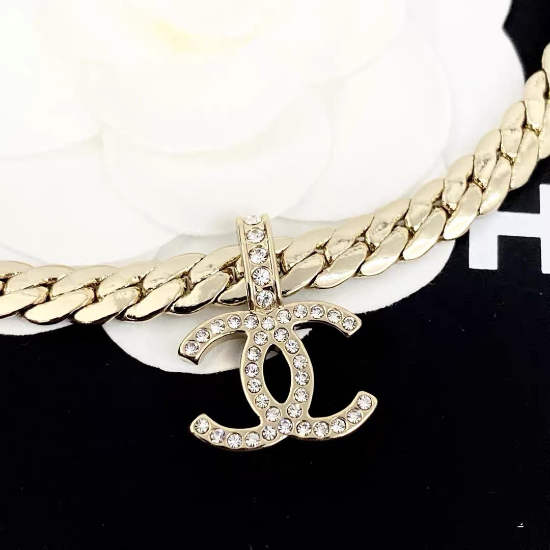 Chanel CC Logo Curb Chain Choker necklace light gold tone metal with clear crystal pave on CC pendant 40cm with 5cm extender