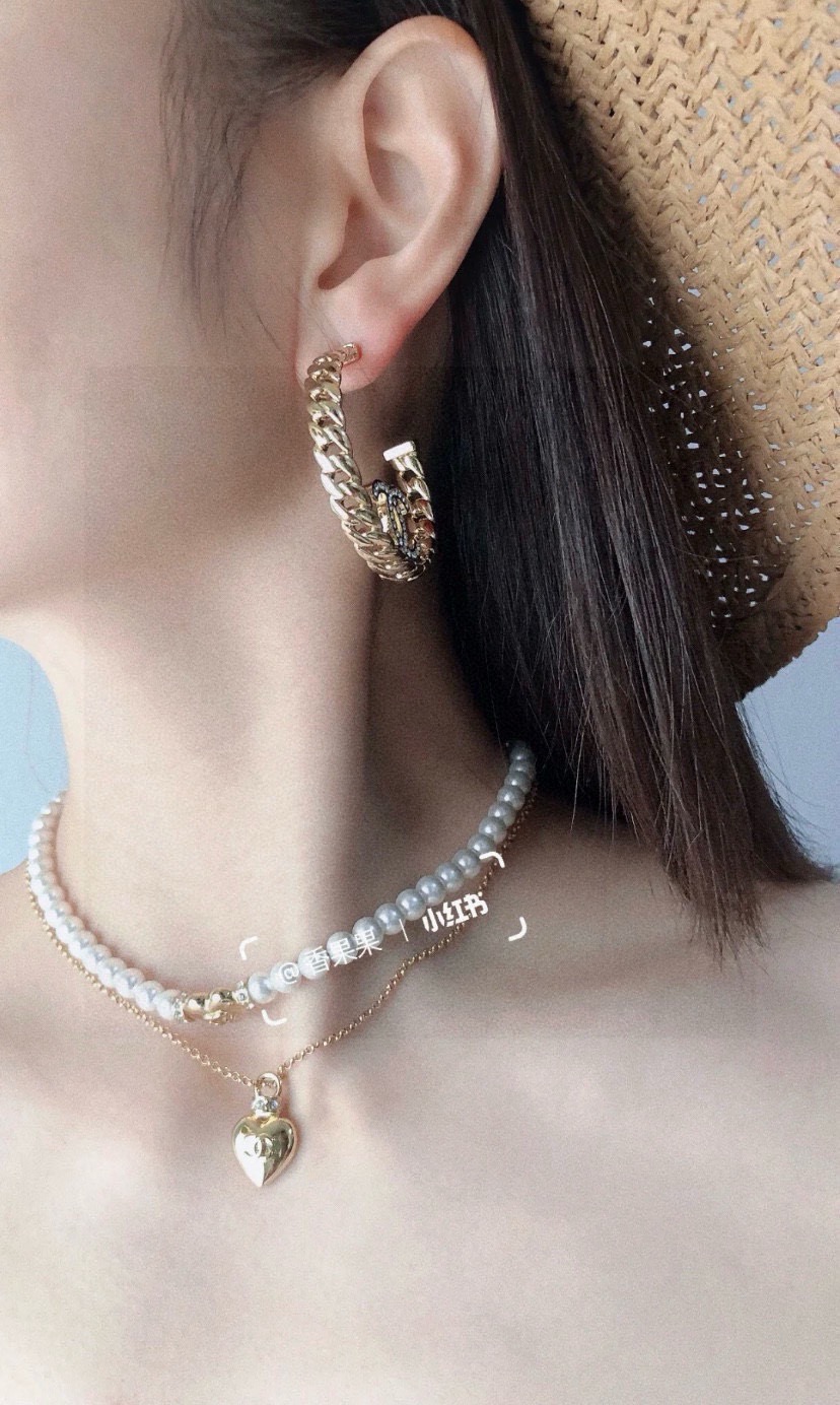Chanel CC Logo Quilted Crystal Hoop Earrings earrings gold-tone metal with clear crystal accents 4cm diameter