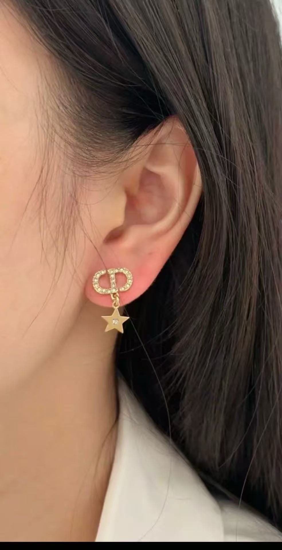 Dior Petit CD Star Pearl Drop Earrings earrings Gold-tone metal with clear crystals and white faux pearl One size stud length approx 1 5cm