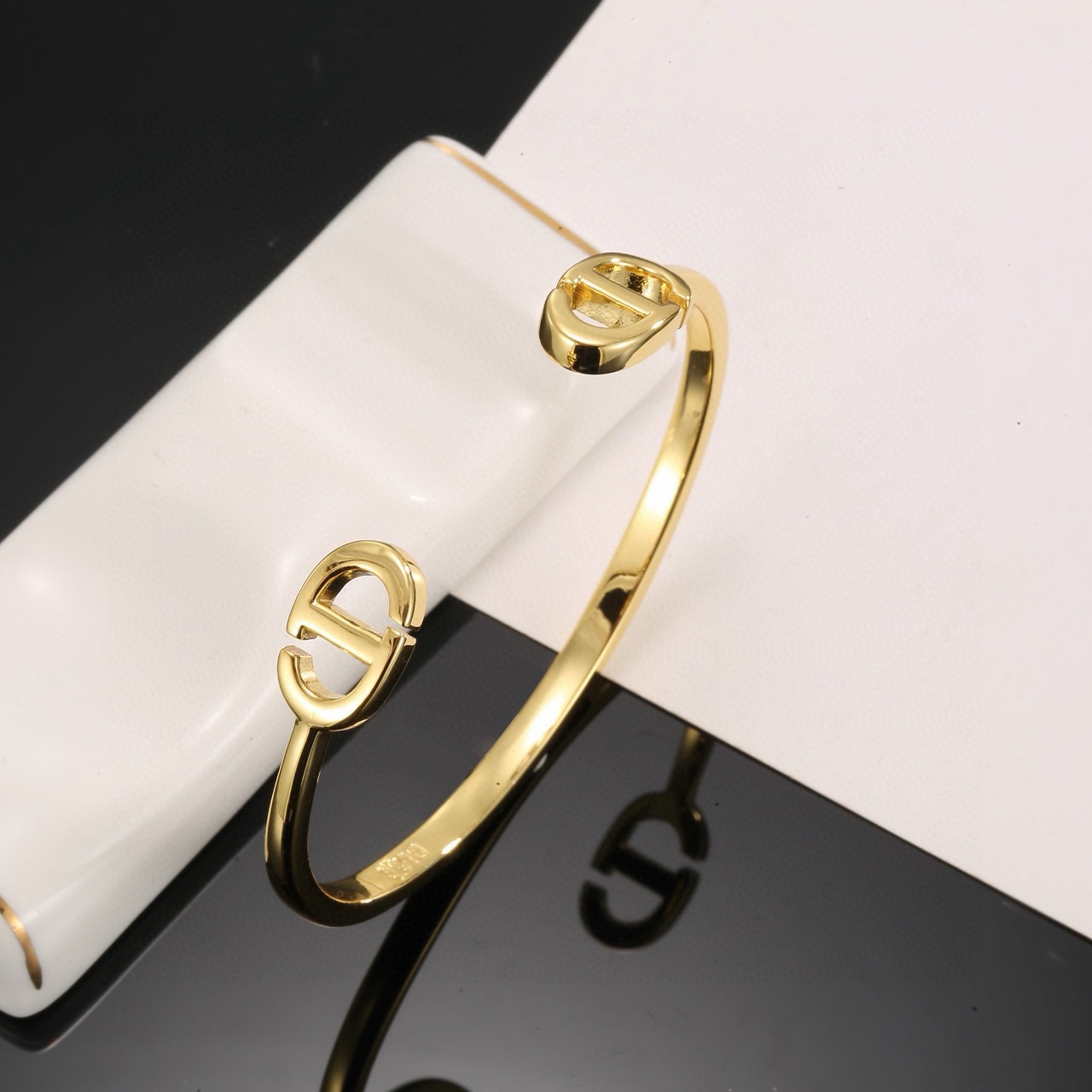 Dior CD Logo Open Cuff bracelet Gold-tone metal no accent stones One Size standard open cuff inner diameter 6cm