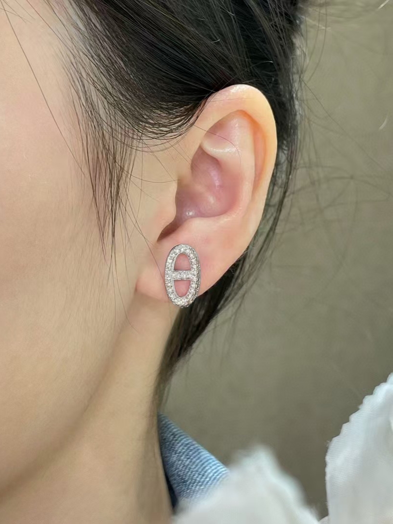 Orecchini Hermes Farandole in metallo argentato con pietre trasparenti simili a diamanti da 10 mm