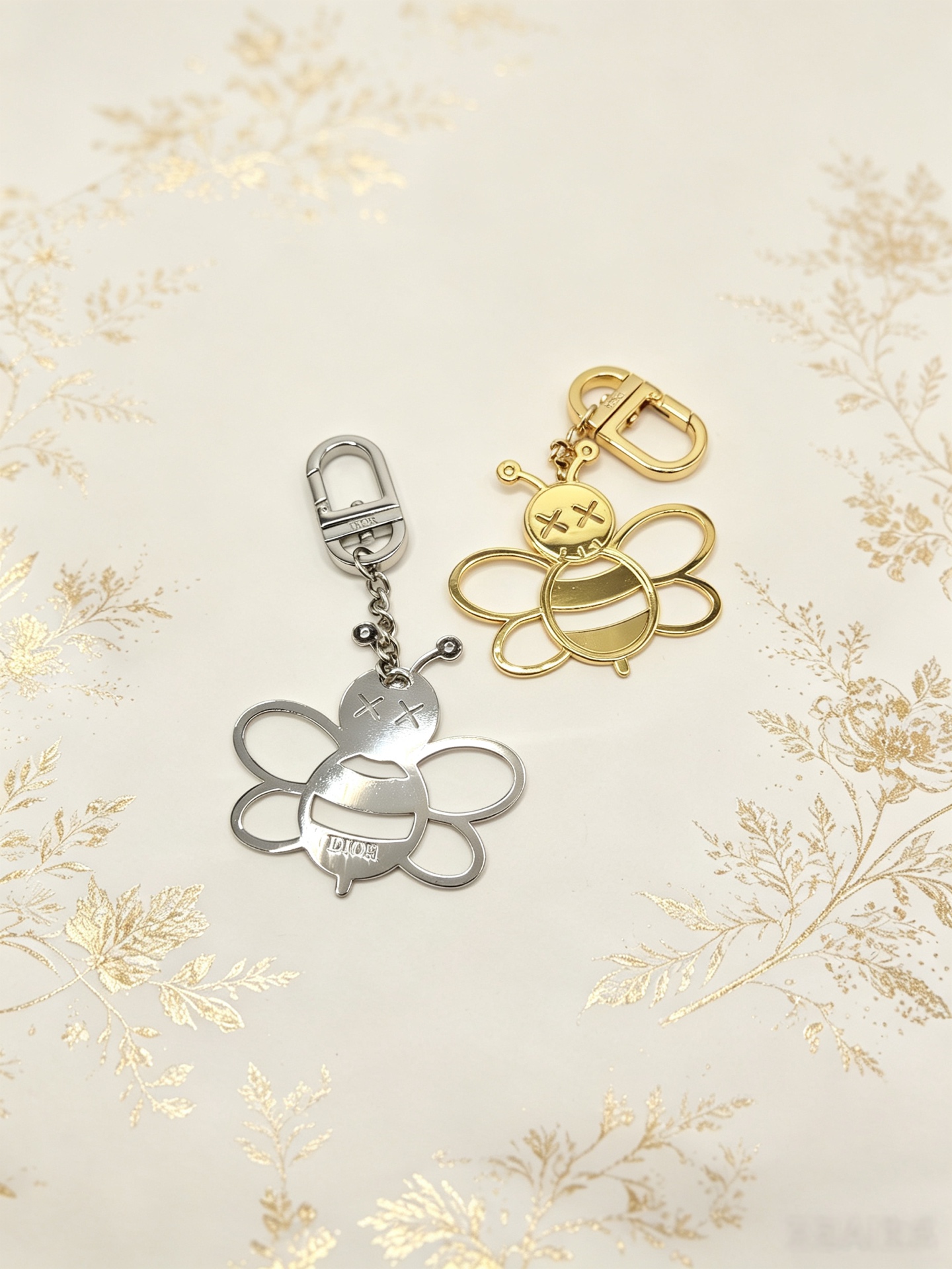 Dior Kaws Bee Charm pendant Silver-tone metal and Gold-tone metal no gemstones One Size