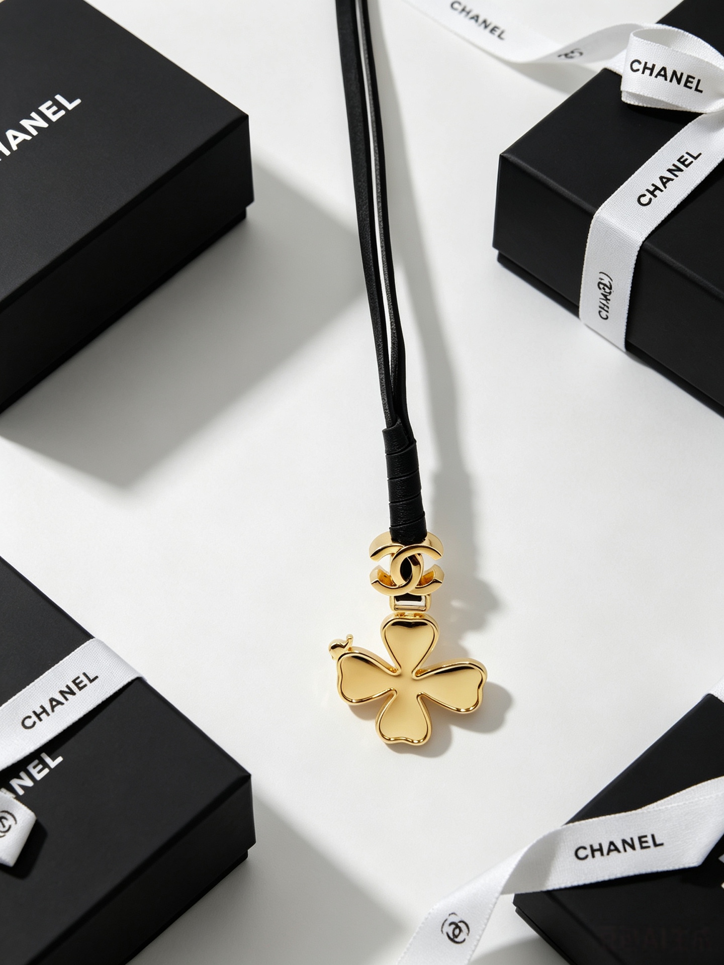 Chanel CC Clover Leather Cord Pendant Necklace necklace Gold-tone metal black leather cord 40cm