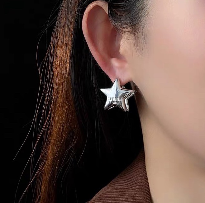 Celine PRECLOUS Star earrings silver tone metal no accent stones 1 8cm width