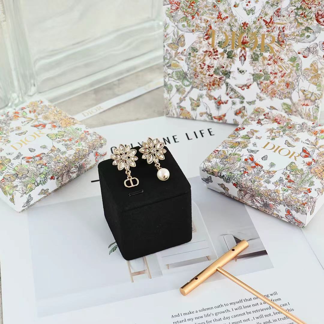 Dior CD Logo Flower Pearl Mismatched Drop Earrings earrings Gold-tone metal with clear faceted crystals and white pearl 2 5cm drop length