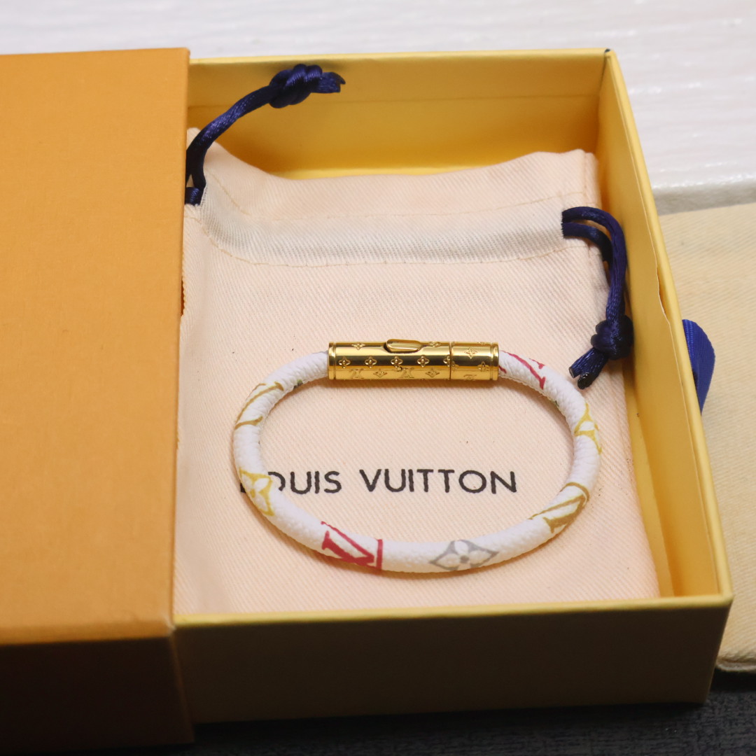 Luxury necklace