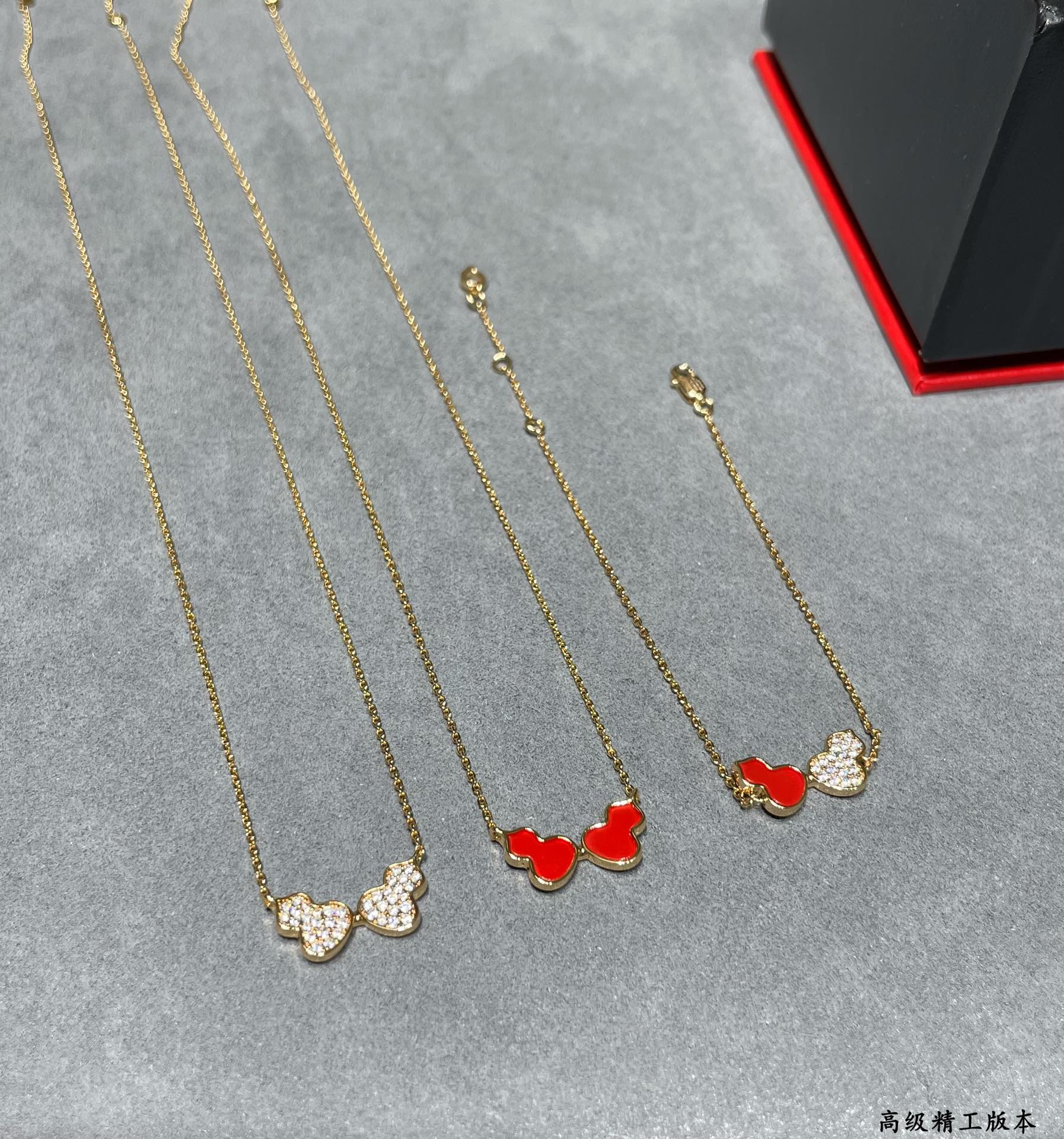 Qeelin Wulu necklace 18K rose gold with red enamel 40cm