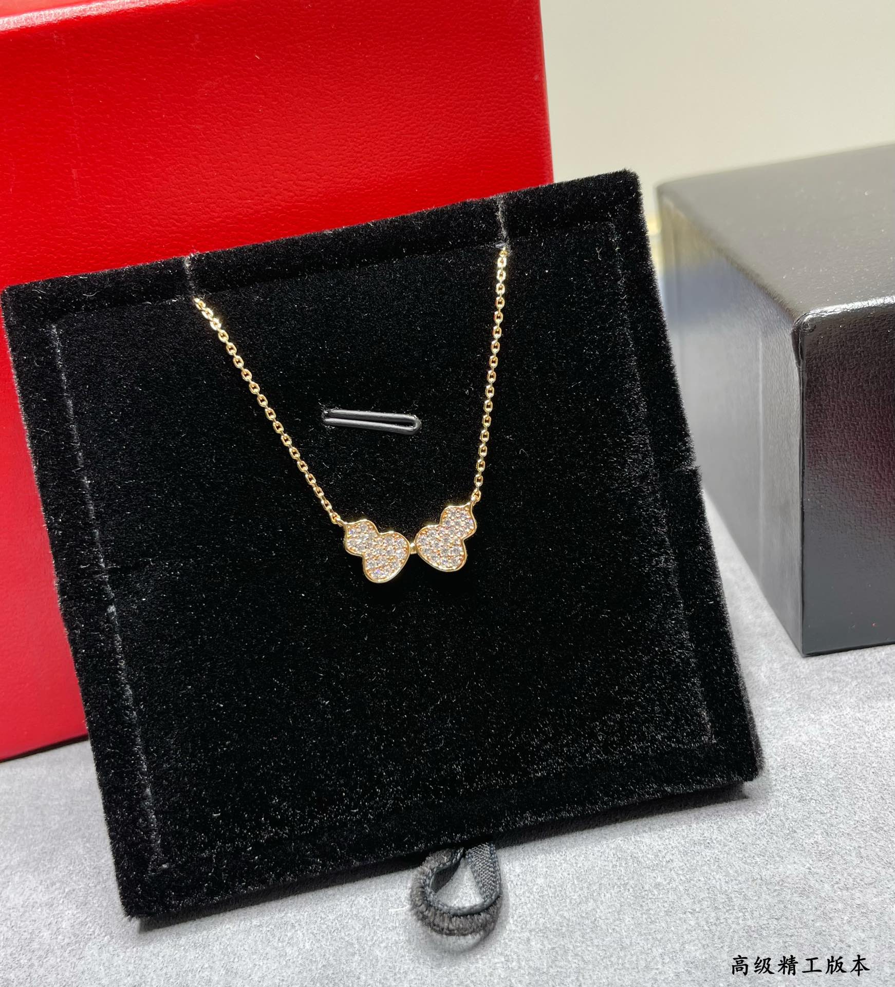 Qeelin Wulu necklace 18K yellow gold with clear pave diamonds 42cm with 5cm extender